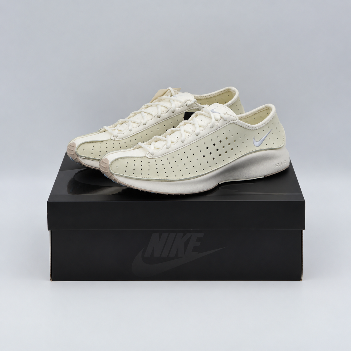 HQ7955-100 Nike Air Superfly Coconut Milk (Women's)