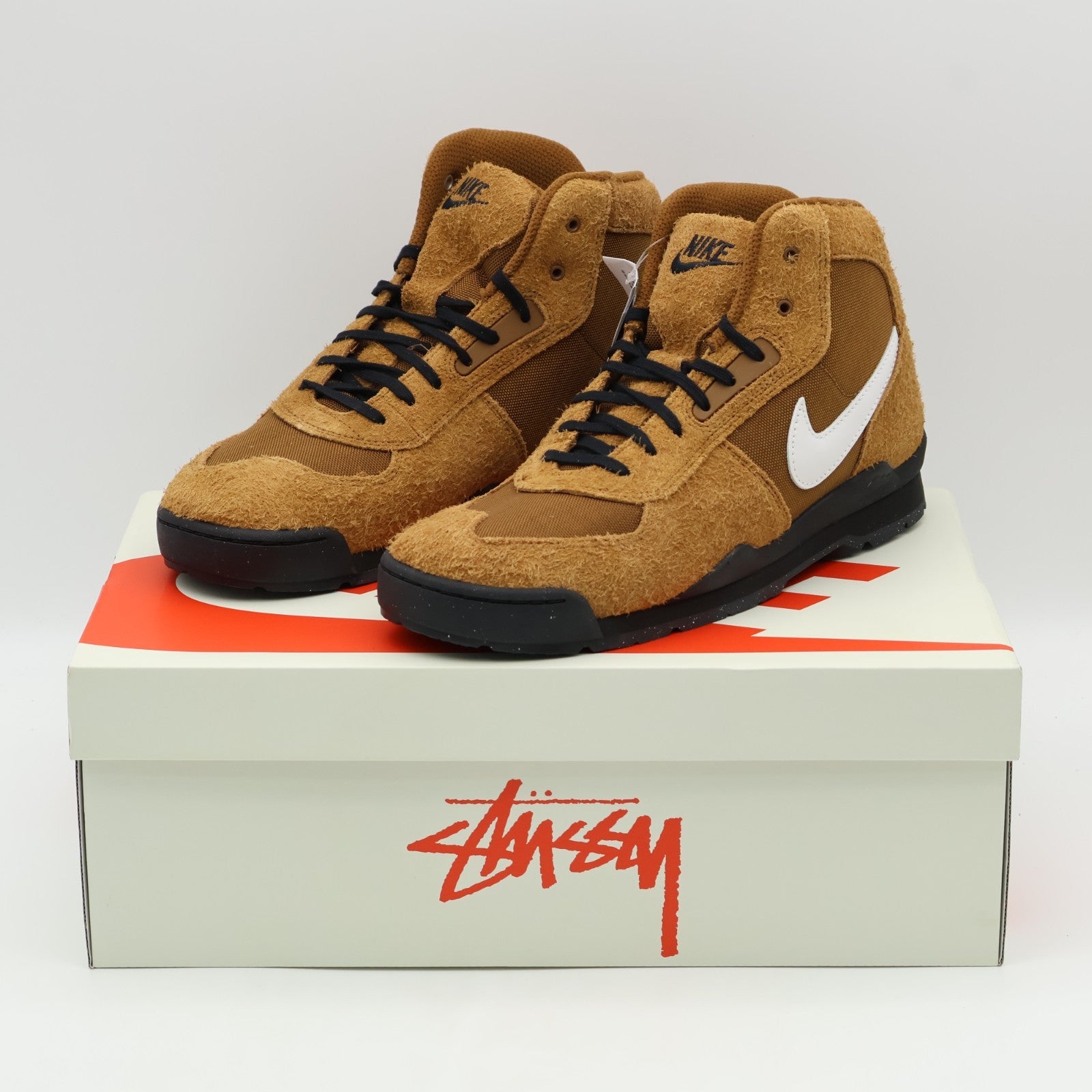 IM7419-200 Stussy Ã Nike Air Baltoro High Light British Tan (Men's)