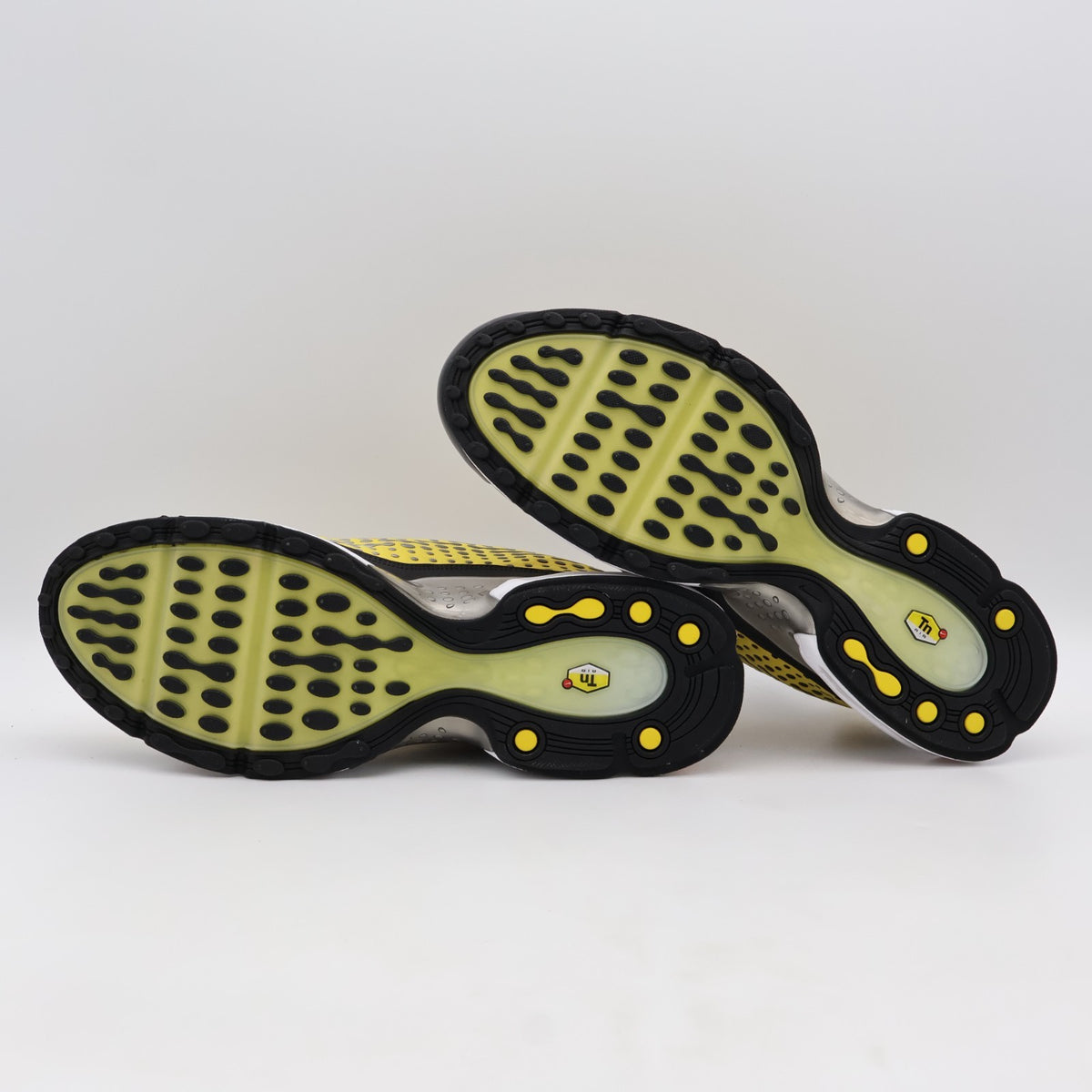 HQ2197-700 Nike Air Max Plus 7 Varsity Maize (Men's)