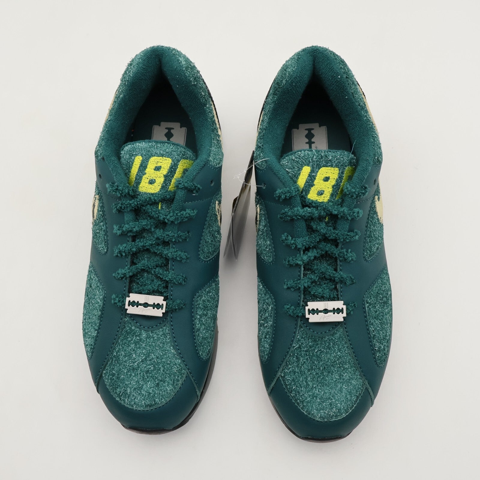 FZ3309-300 Apron Records Nike Air Max 180 Vortex (Men's)