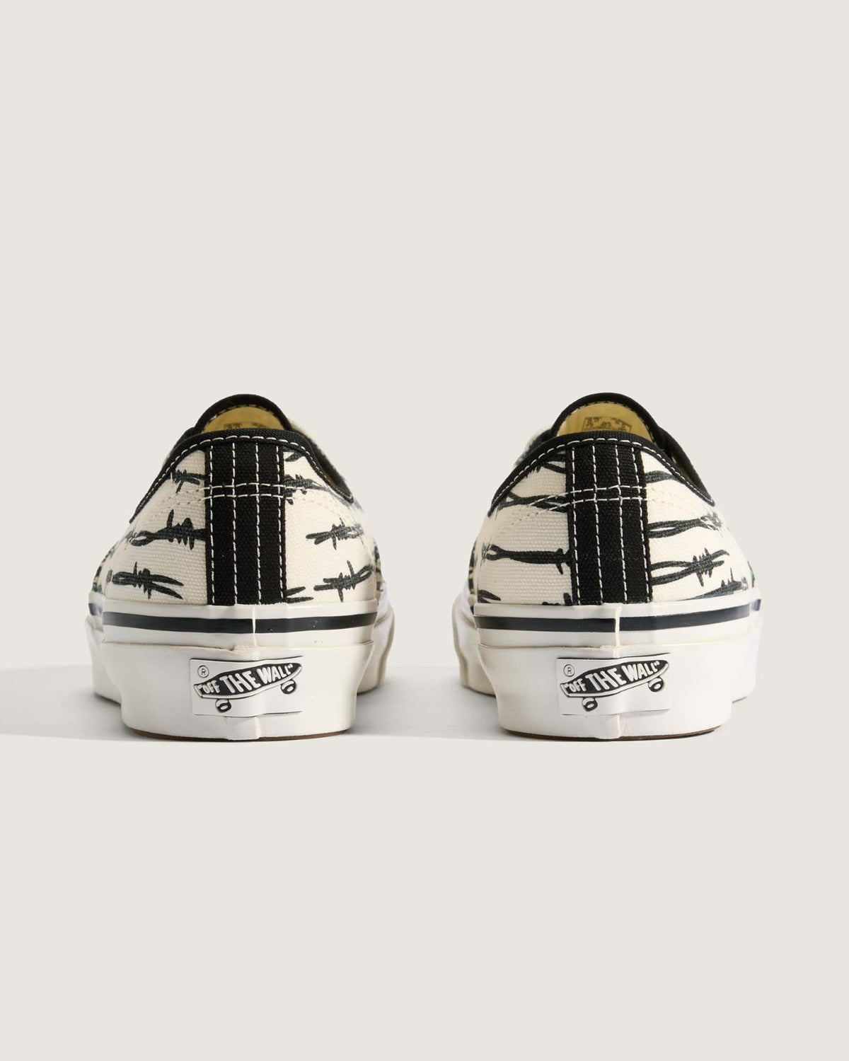 VN000D9NF0B Vans Premium Authentic Daisy Wire (Men's)