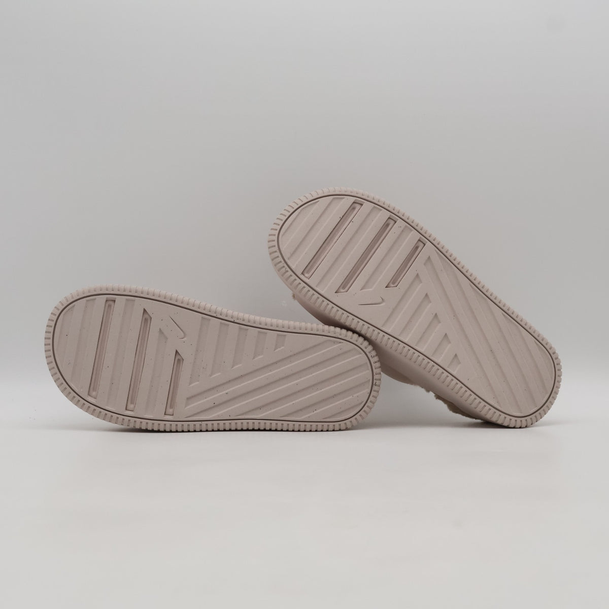 HV8560-600 Nike Calm Elevation Fur Slides Silt Red Malt (Women's)
