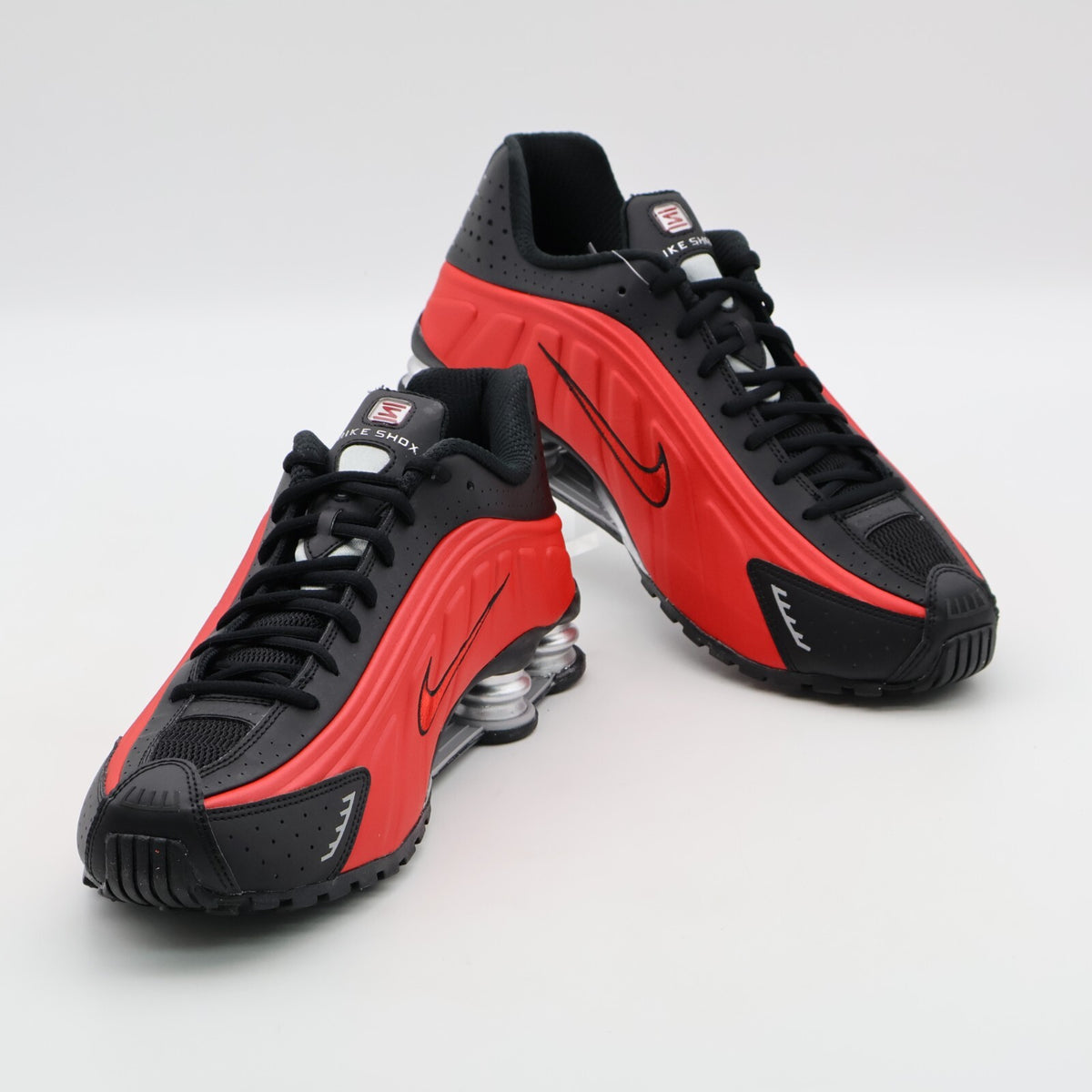 HQ1988-600 Nike Shox R4 University Red Black Metallic Silver (Men's)