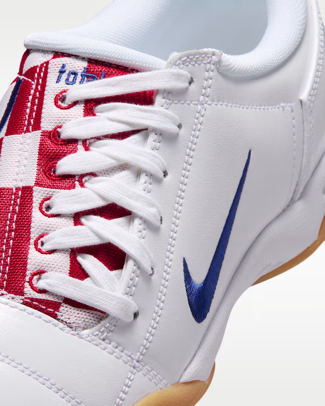 IV2472-100 Nike Total 90 3 Checkered Croatia (Men's)