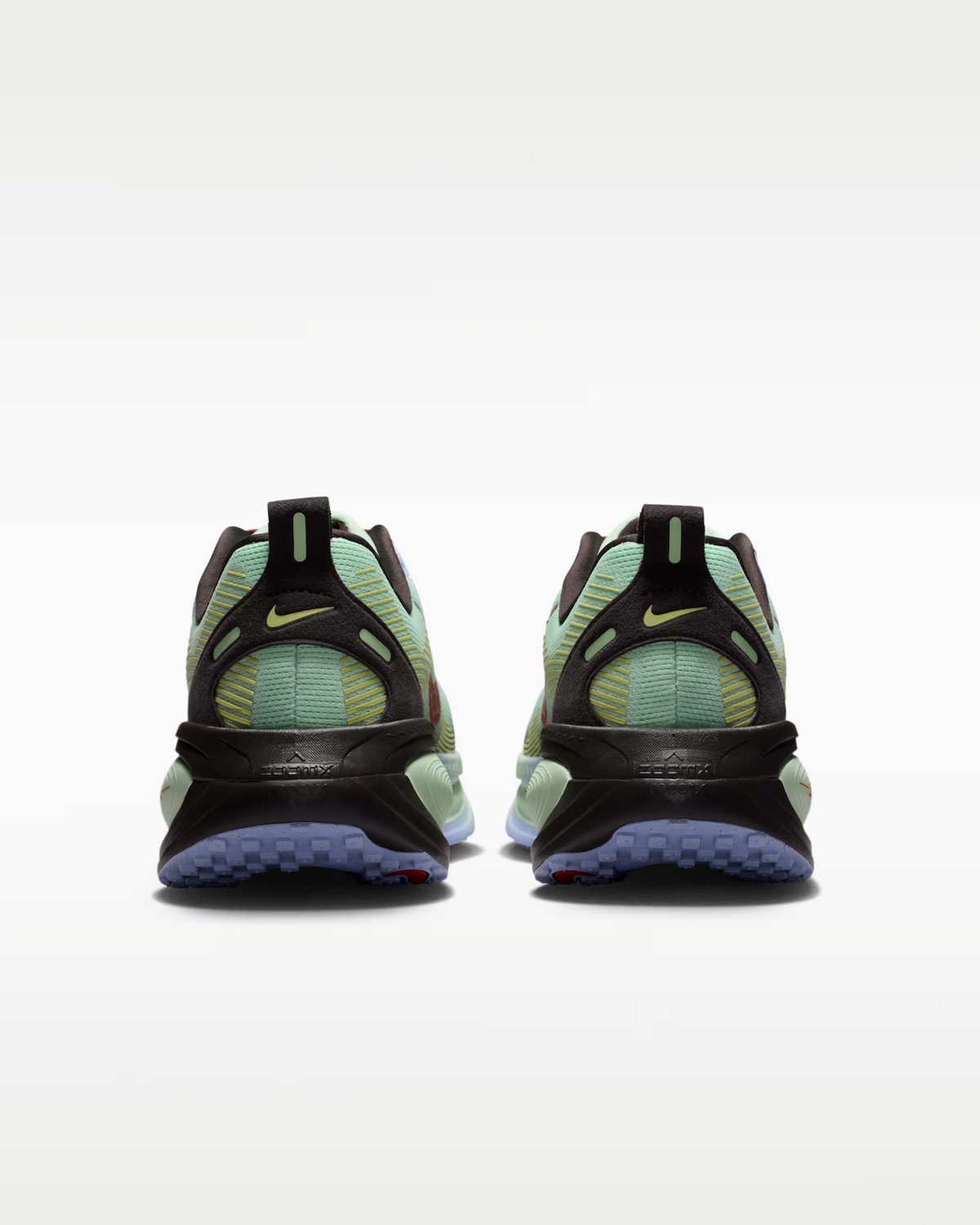 IW1250-398 Nike Vomero 18 SE "Frosted Spruce/Tar" (Men's)
