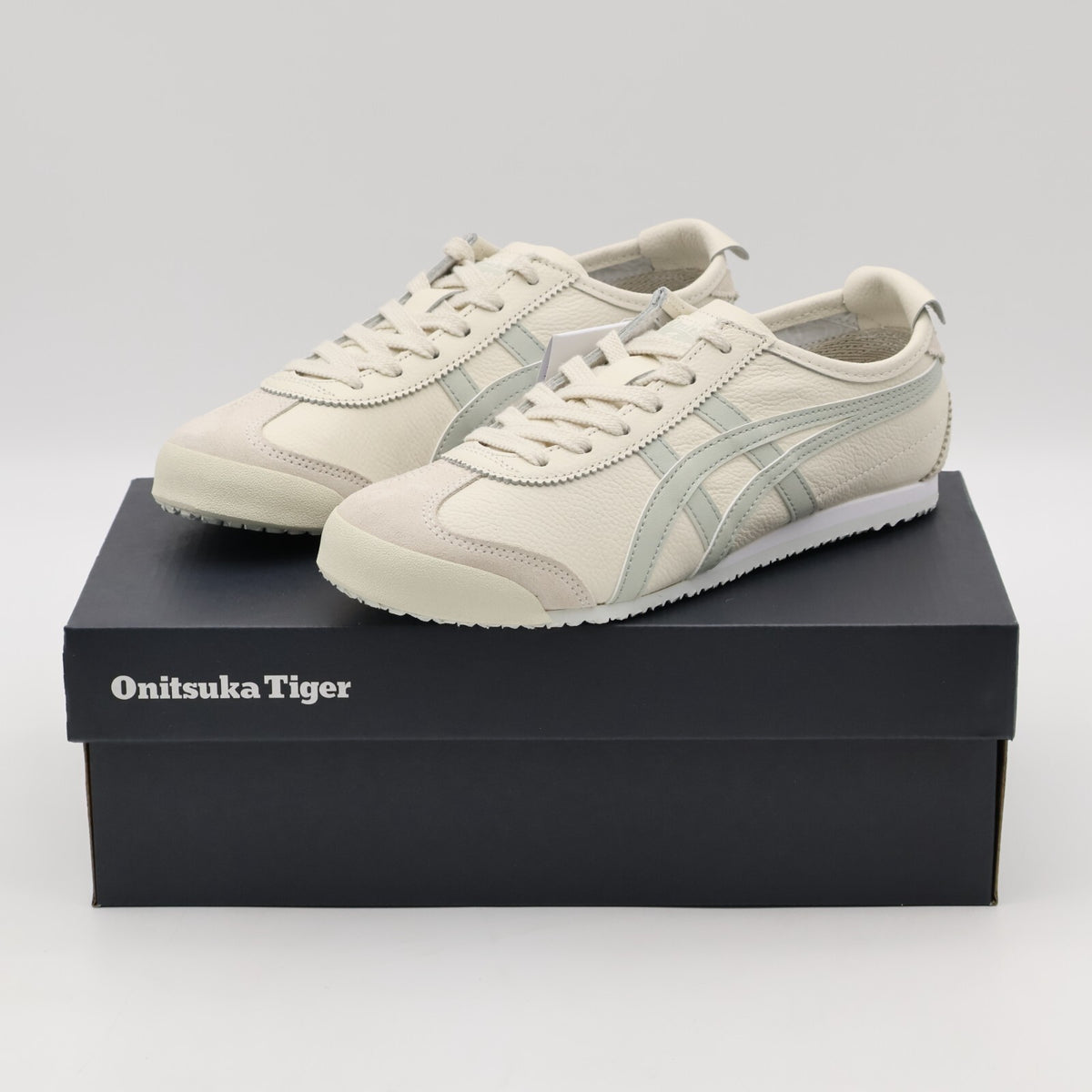 1183A201-127 Onitsuka Tiger Mexico 66 Cream Light Sage (Men's)