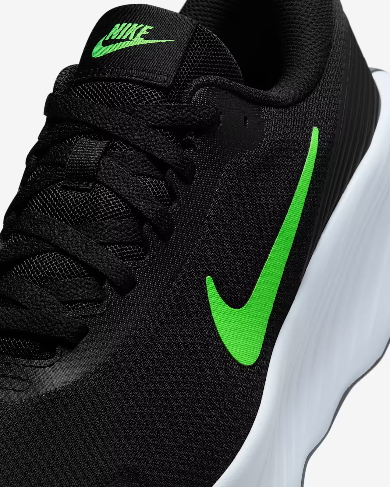 FV5285-008 Nike Promina Black Ghost Green Strike (Men's)