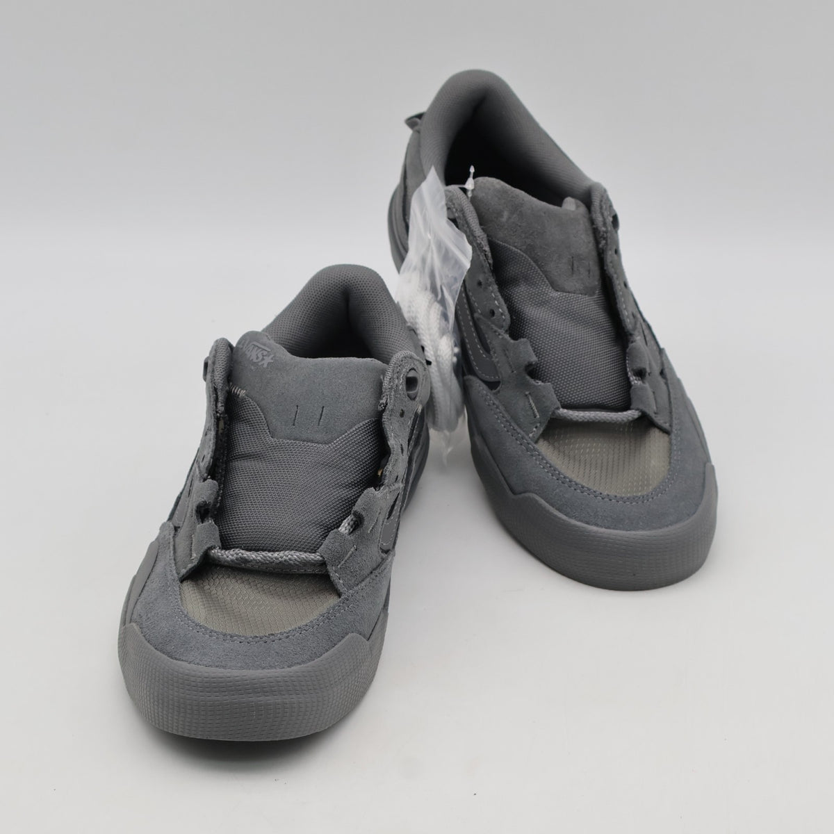 VN000D5DBGF Atiba Jefferson Vans Skate 2 Wayvee Grey (Men's)