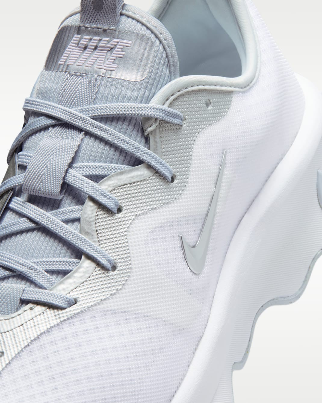 II7278-101 Nike  Motiva 2 WhitePure Platinum (Women's)
