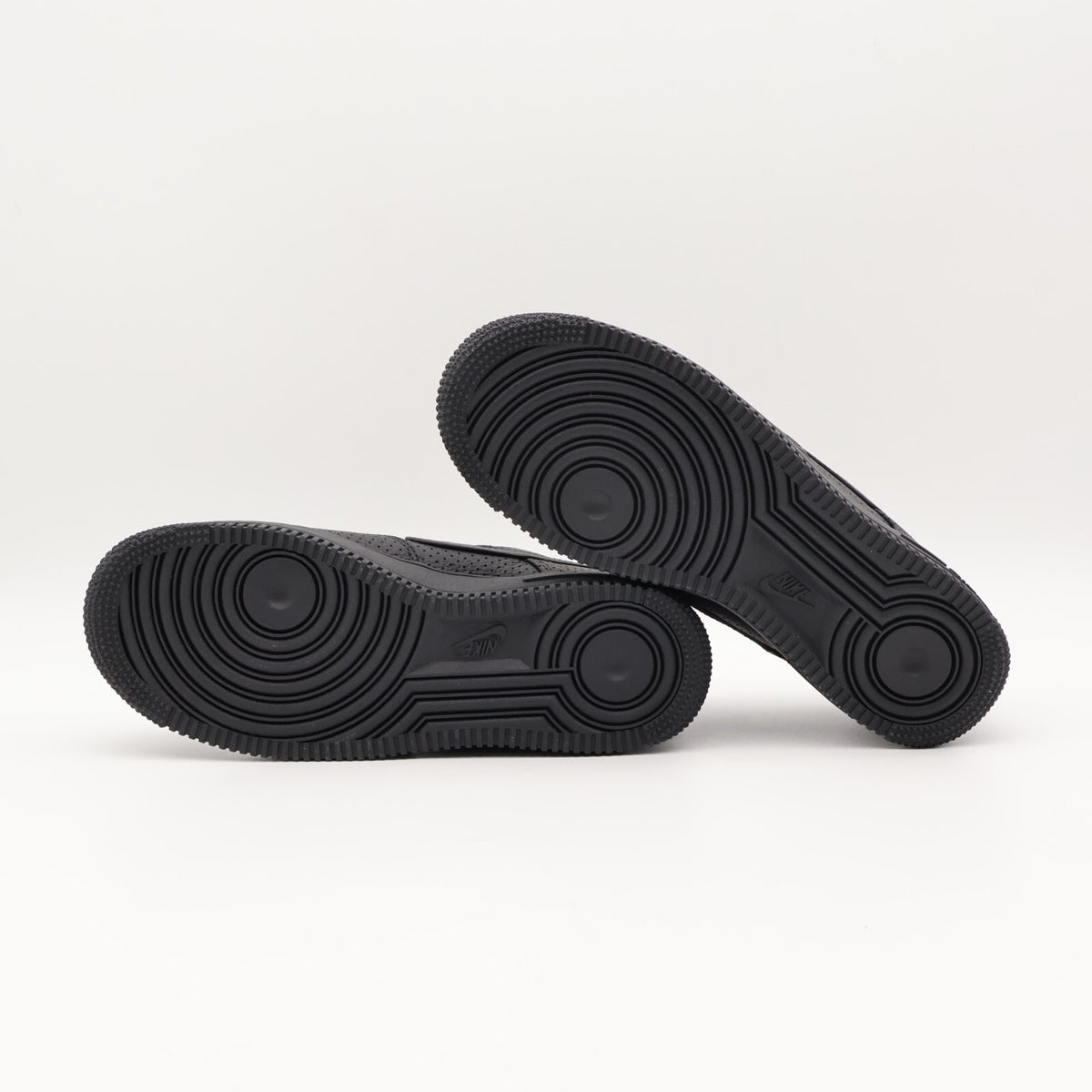 HF8189-001 Nike Air Force 1 Low SP Black (Men's)