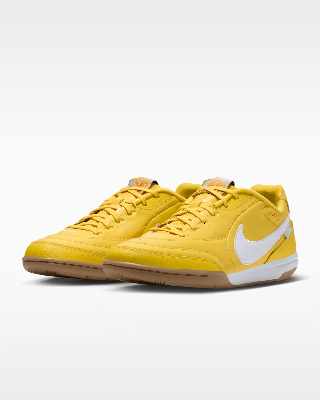 IQ8057-700 Nike Tiempo Streetgato "Joga Bonito" (Men's)