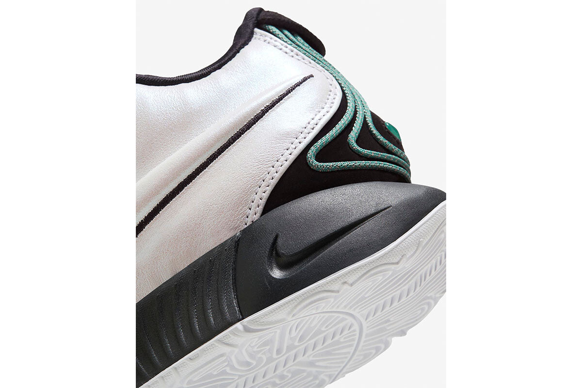 HF5842-100 Nike LeBron 21 Conchiolin (Men's)