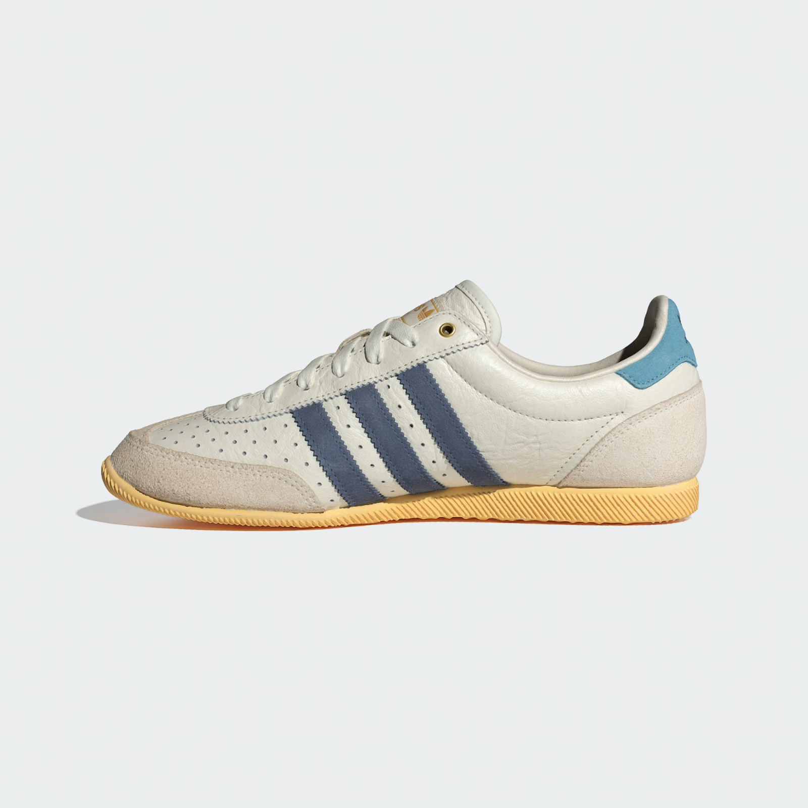 JQ9519 adidas Originals Japan Off White Preloved Ink Orange Tint (Women's)