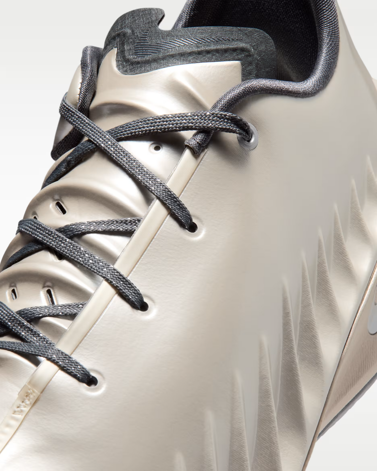 IR1829-001 Nike GT Cut 4 "Rob Dillingham" (IQ8243-001/IR1829-001) (Men's)