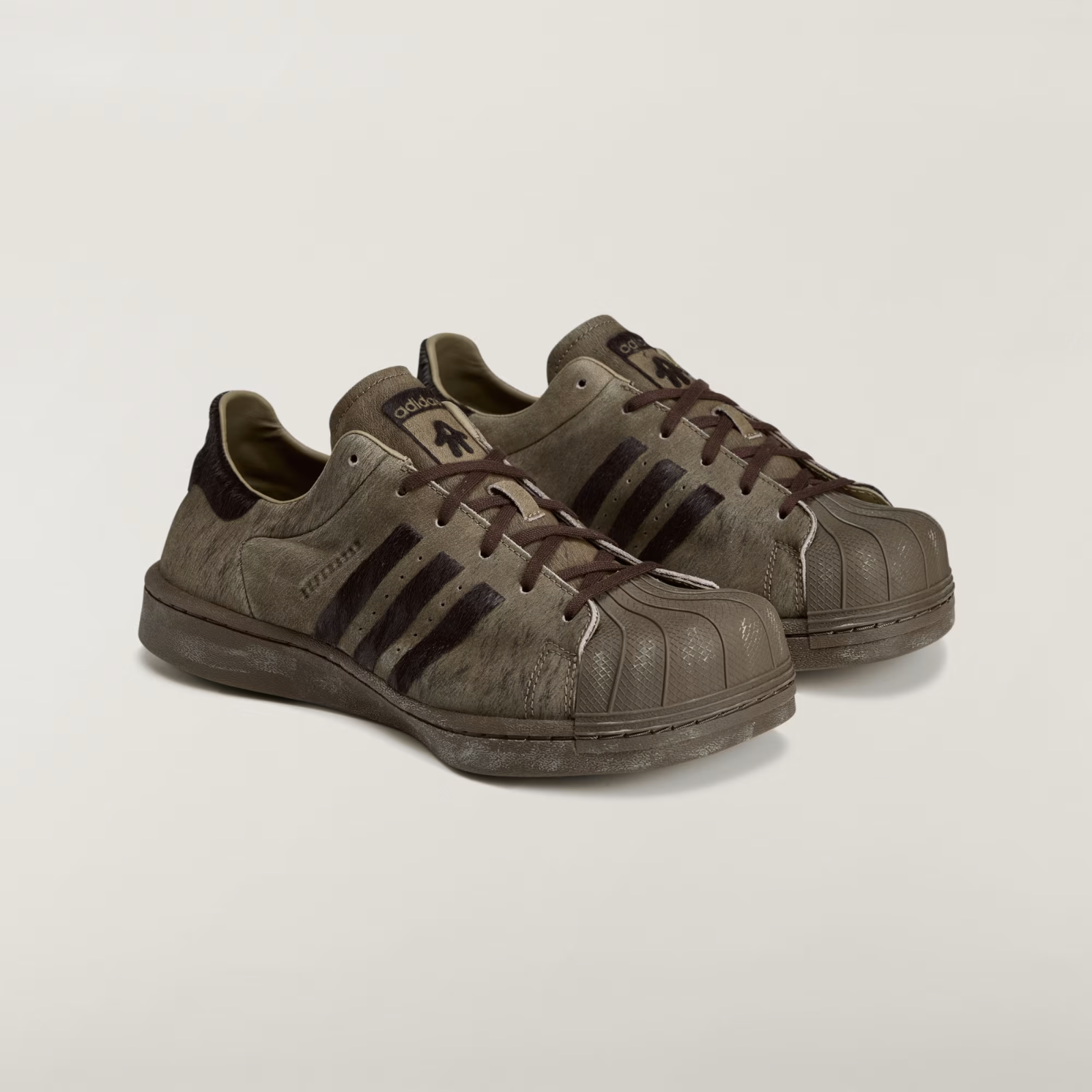 KK2724 Avavav adidas Super Star Dark Brown Supplier Colour (Women's)