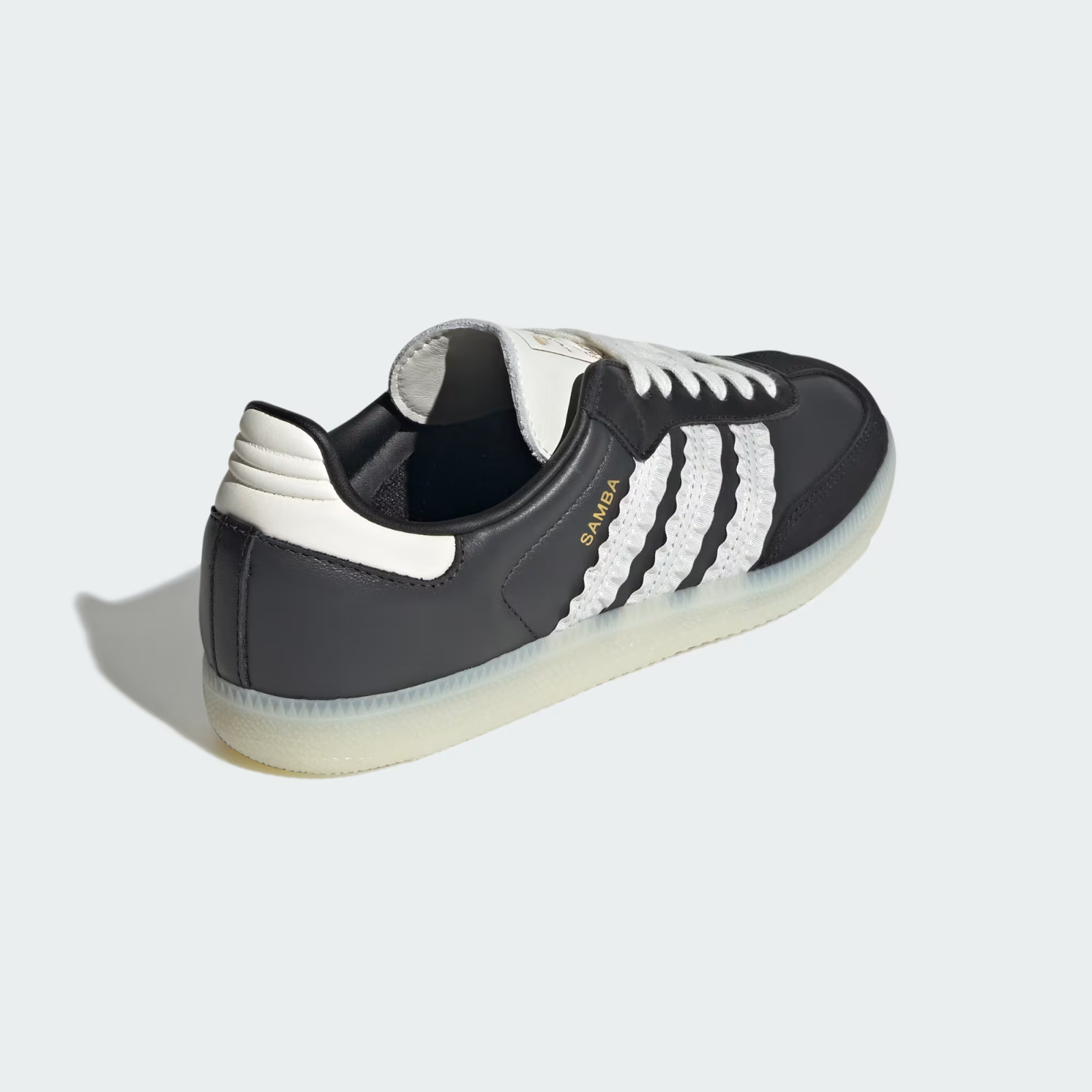 JR8831 adidas Originals  Samba Ruffle Stripes Core Black (Women's)