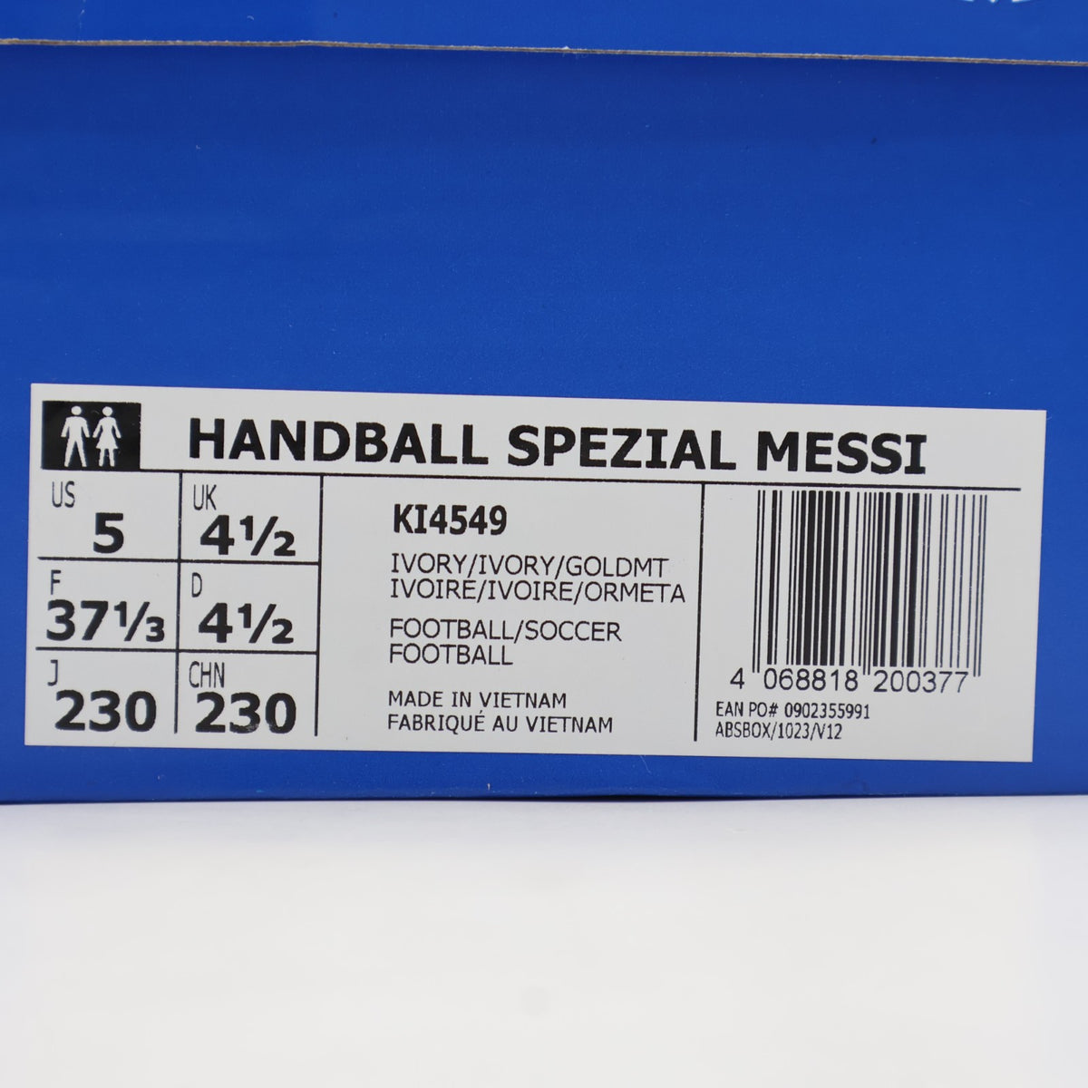 KI4549 Lionel Messi Ã adidas Handball Spezial "Ivory/Gold Metallic" (Men's)