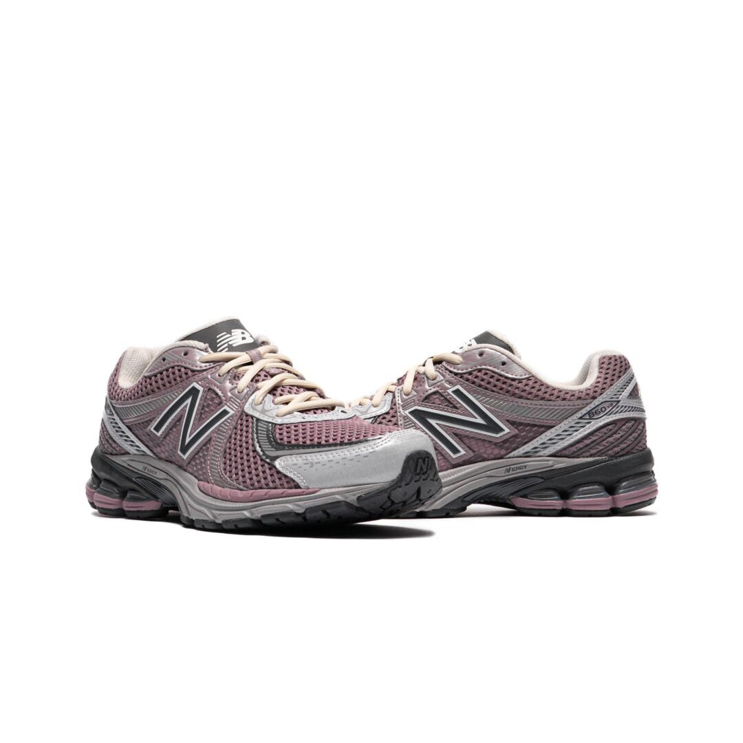 ML860BW2 New Balance 860V2 Ice Wine Magnet Raincloud (Men's)