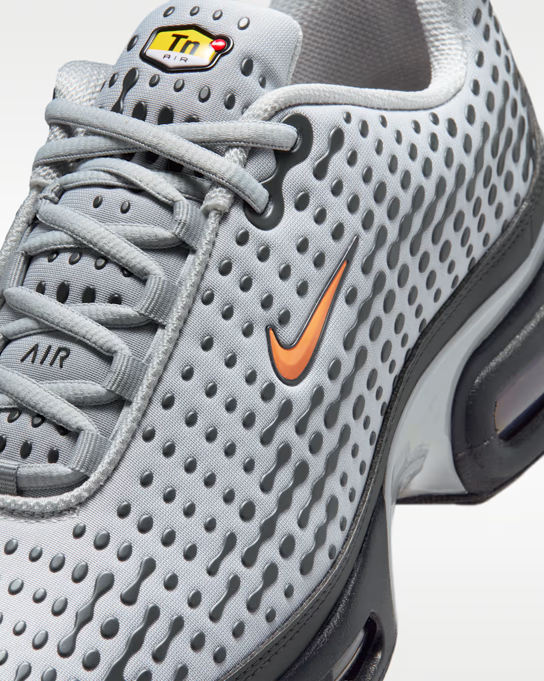 HQ2197-003 Nike Air Max Plus 7 Light Smoke Grey Hot Curry (Men's)