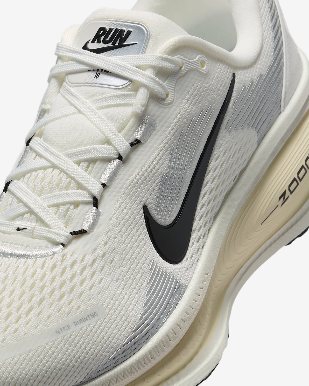 HM6804-101 Nike Vomero 18 Summit White Coconut Milk Coconut Milk Black (Women's)