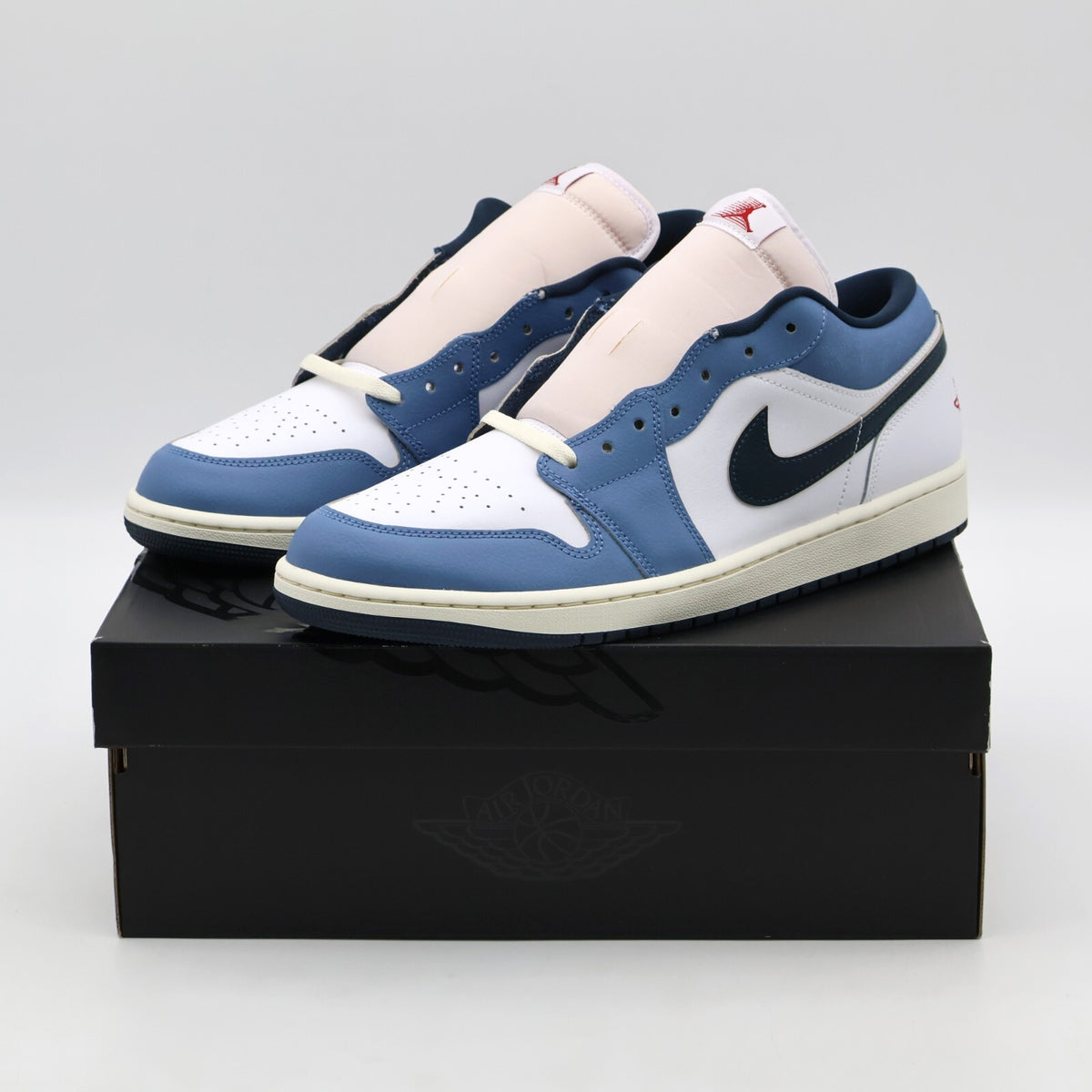 HM3711-144 Nike Air Jordan 1 Low White Aegean Storm