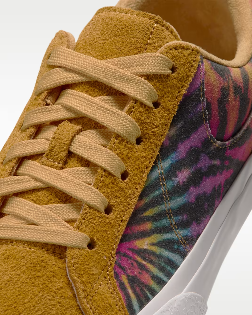 IV7023-700 Nike Blazy "Tie-Dye" (Men's)