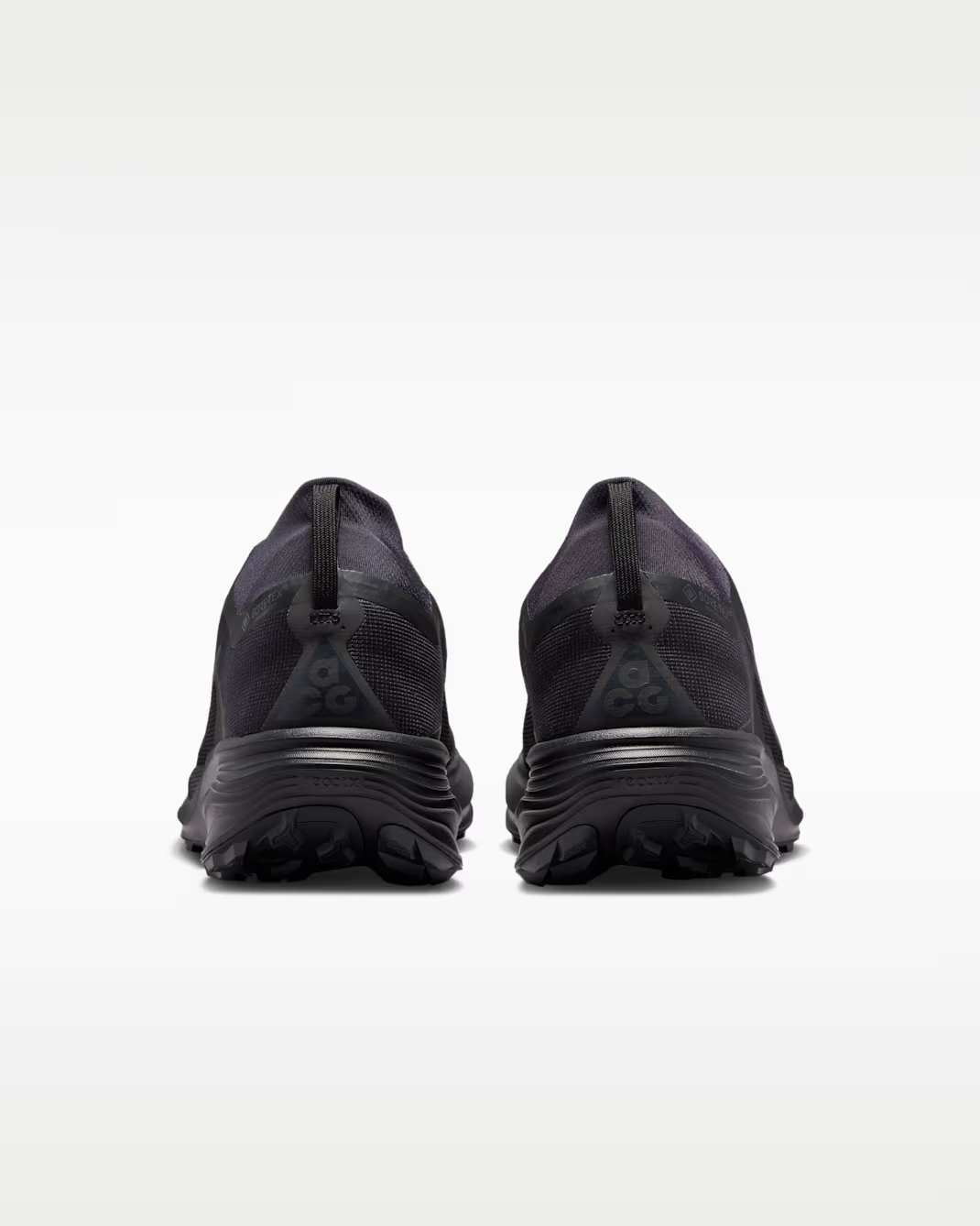 IQ1084-002 Nike ACG Pegasus Trail GORE-TEX "Black/Summit White" (Men's)