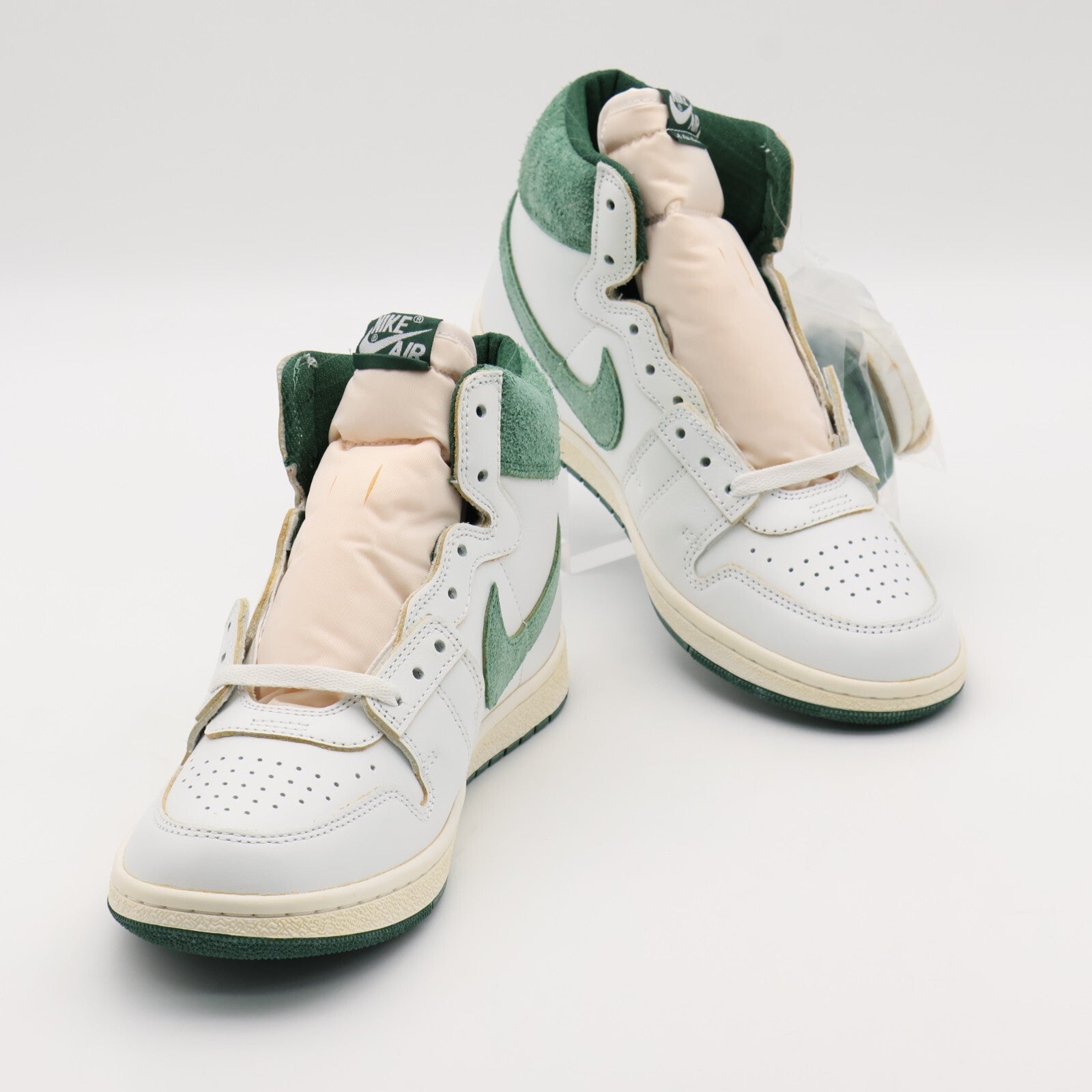 FQ2942-100 A Ma ManiÃ©re Nike Jordan Air Ship SP Green Stone (Men's)
