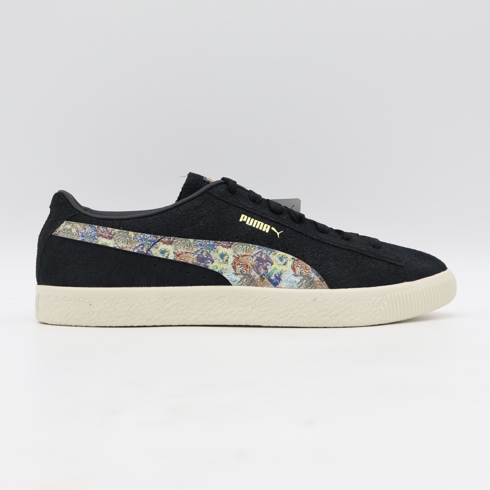 401817-01 Monster Hunter Puma Suede Vintage R Puma Black Warm White (Men's)