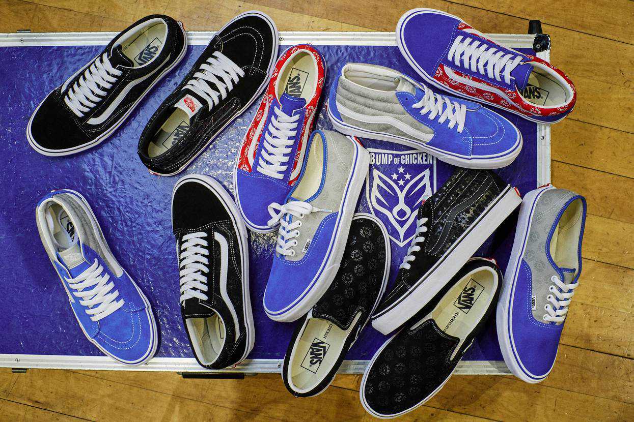 V44CF-BUMP-NV-GY BUMP OF CHICKEN Ã Vans Authentic Navy Light Gray (Men's)