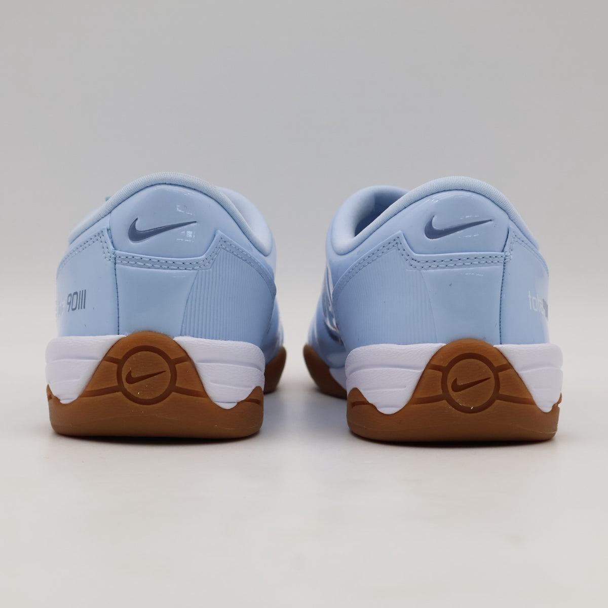 IB5666-401 Nike Women's Total 90 Celestine Blue (Women's)