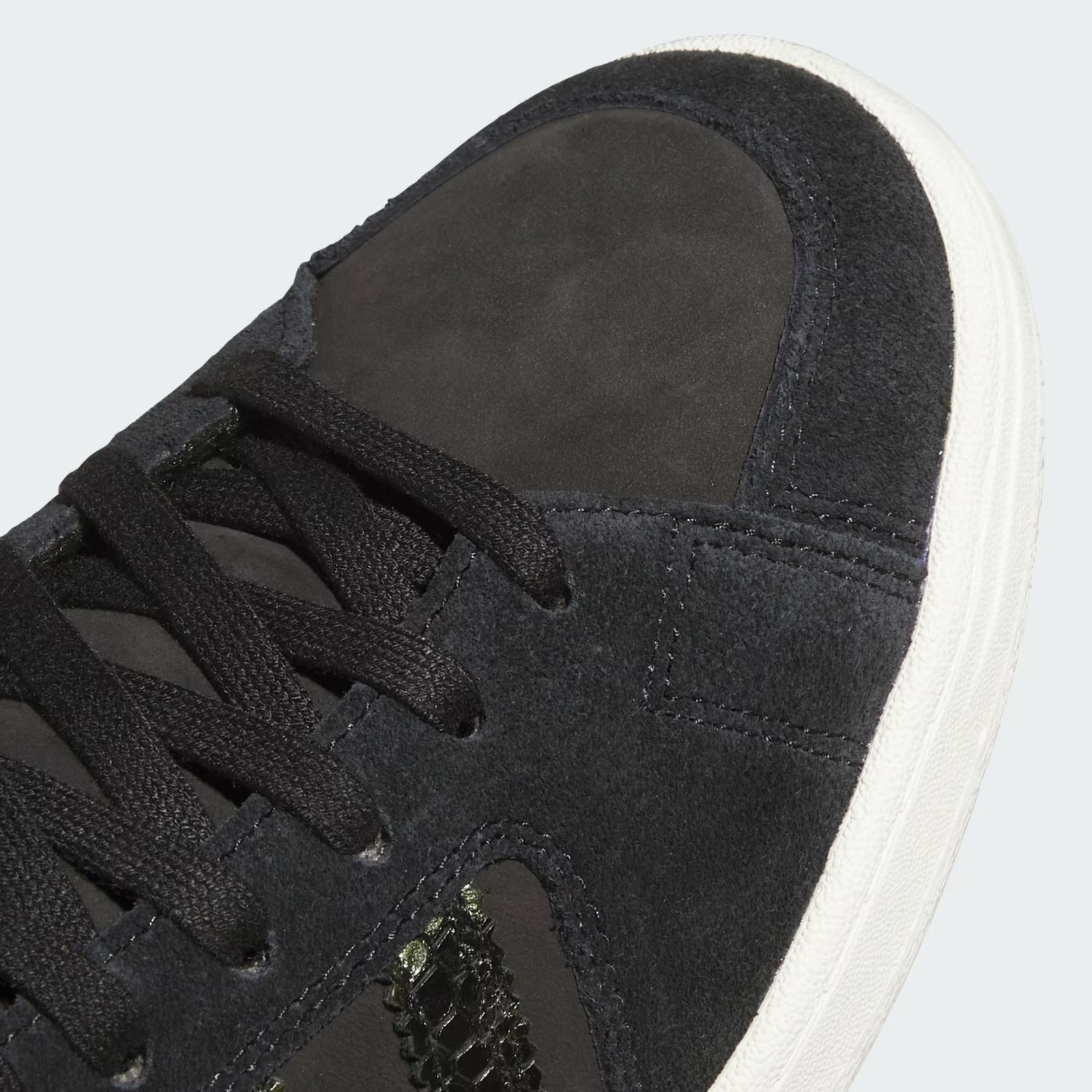 JQ4413 Kader adidas Superskate Core Black Supplier Colour Off White (Men's)