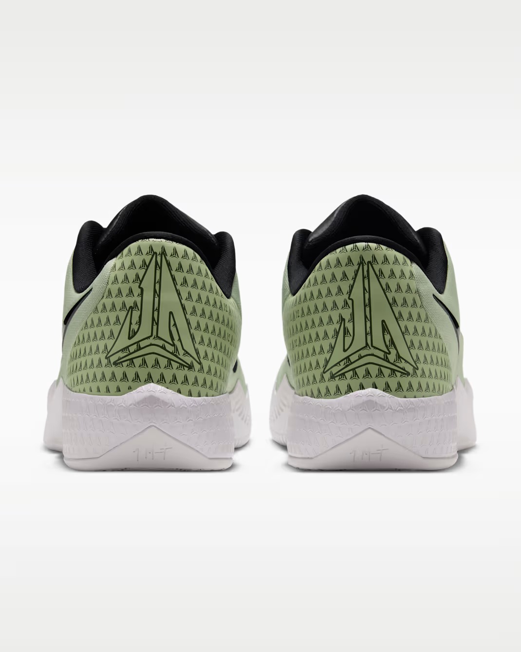 IM4162-300 Nike Twelve Time "Oil Green/Olive Aura" (Men's)