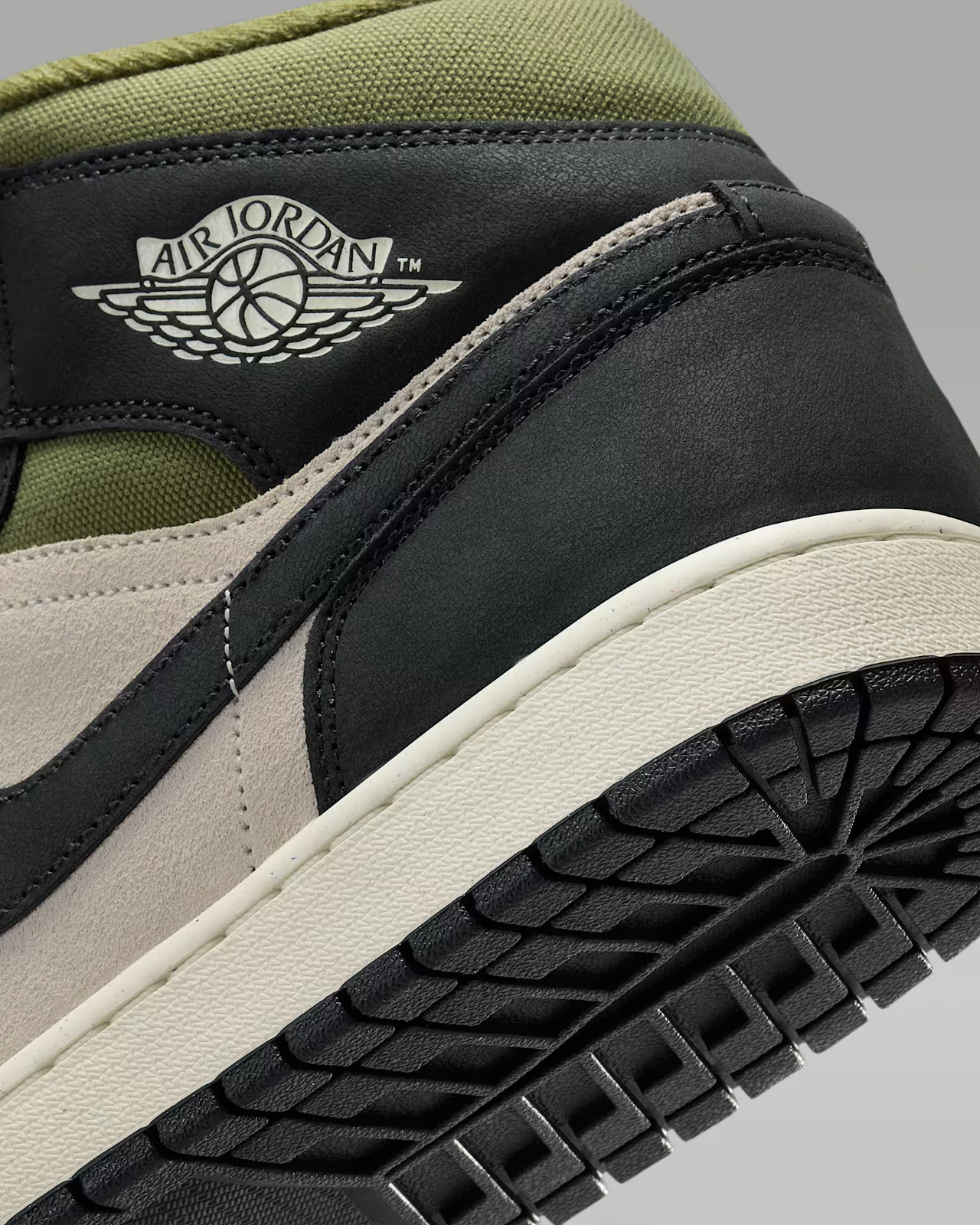 HV4091-102 Nike Air Jordan 1 Mid SE Light Orewood Brown Medium Olive Sail(Men's)