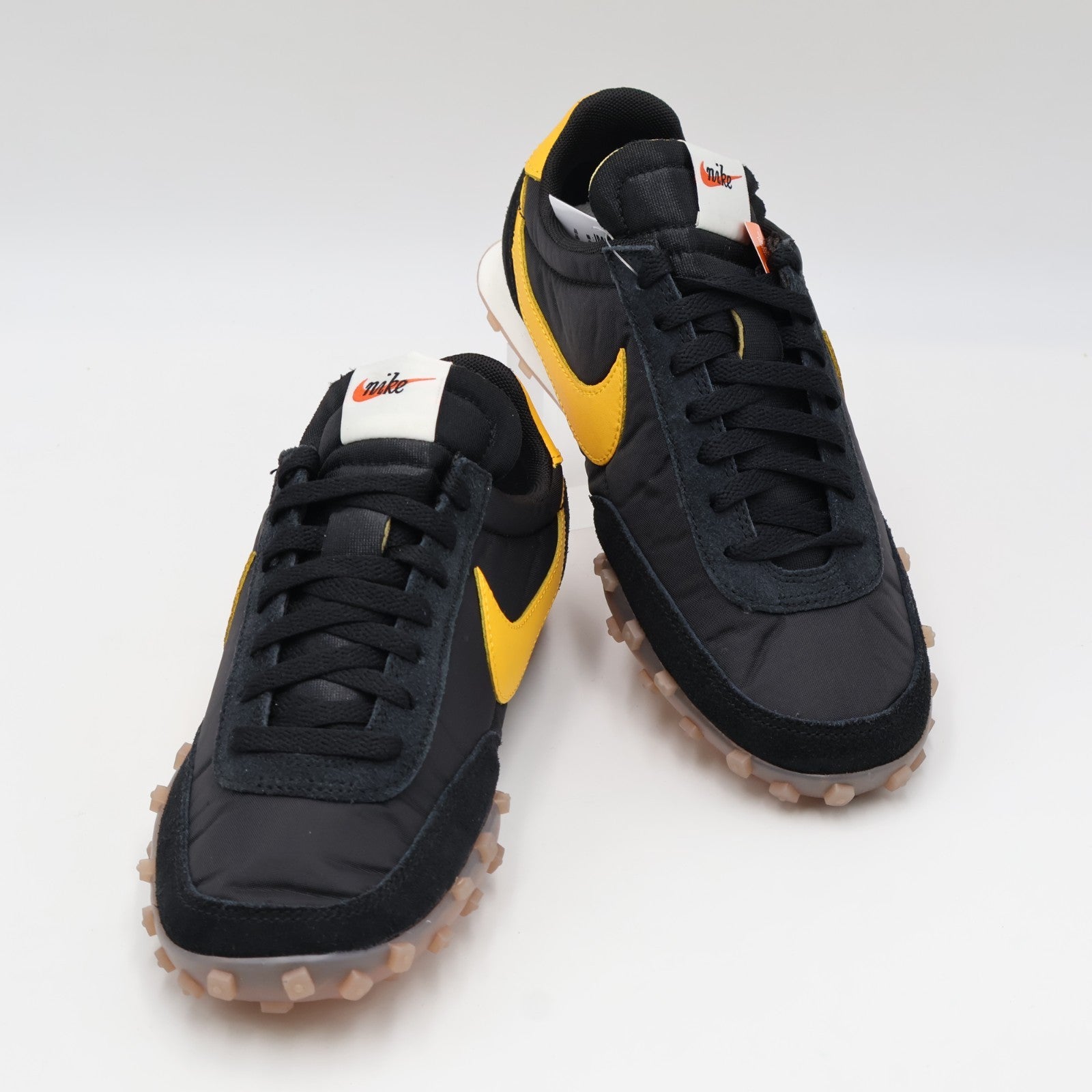IM8658-003 Nike Waffle Racer "Black/University Gold" (Men's)