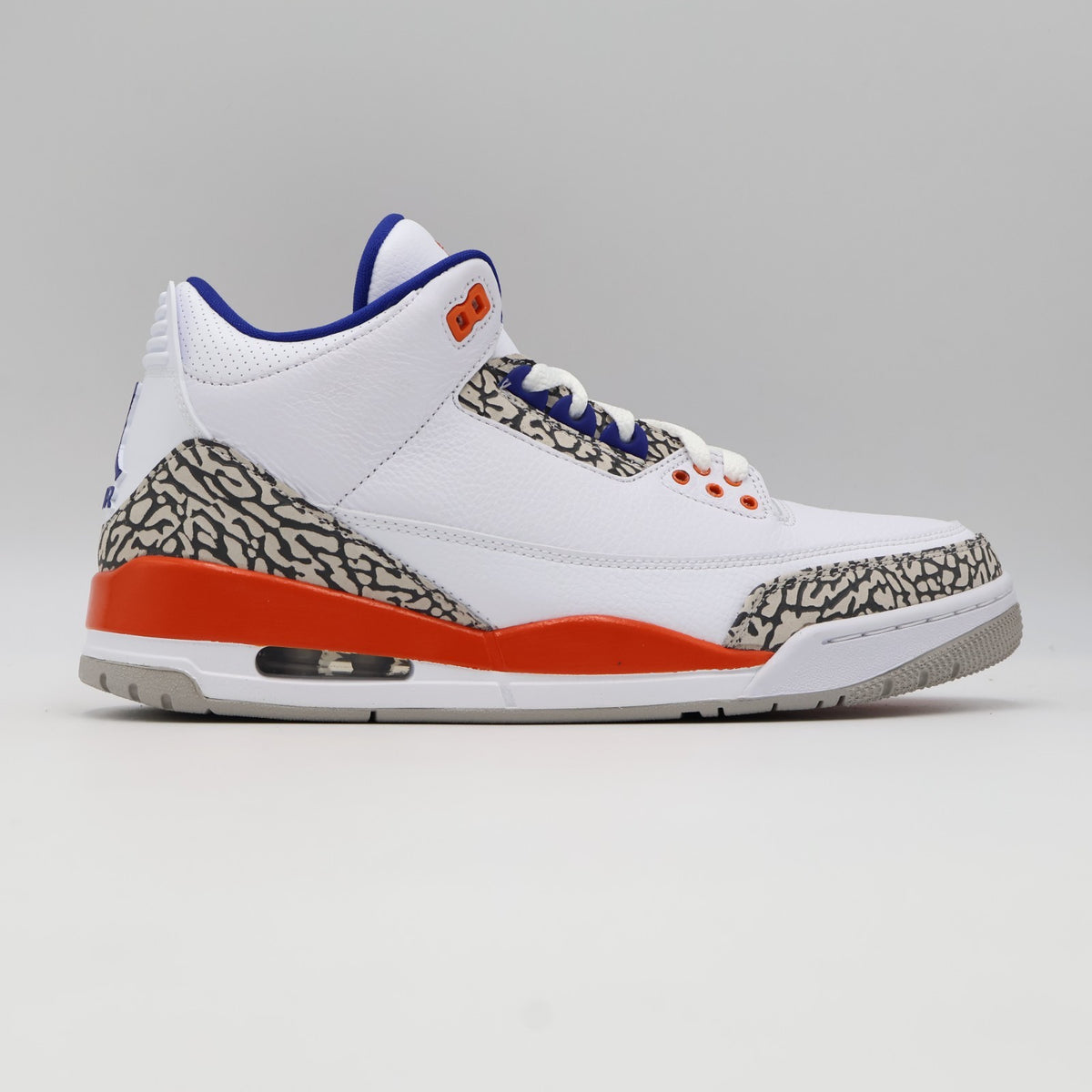 136064-148 Nike Air Jordan 3 Retro Knicks (Men's)