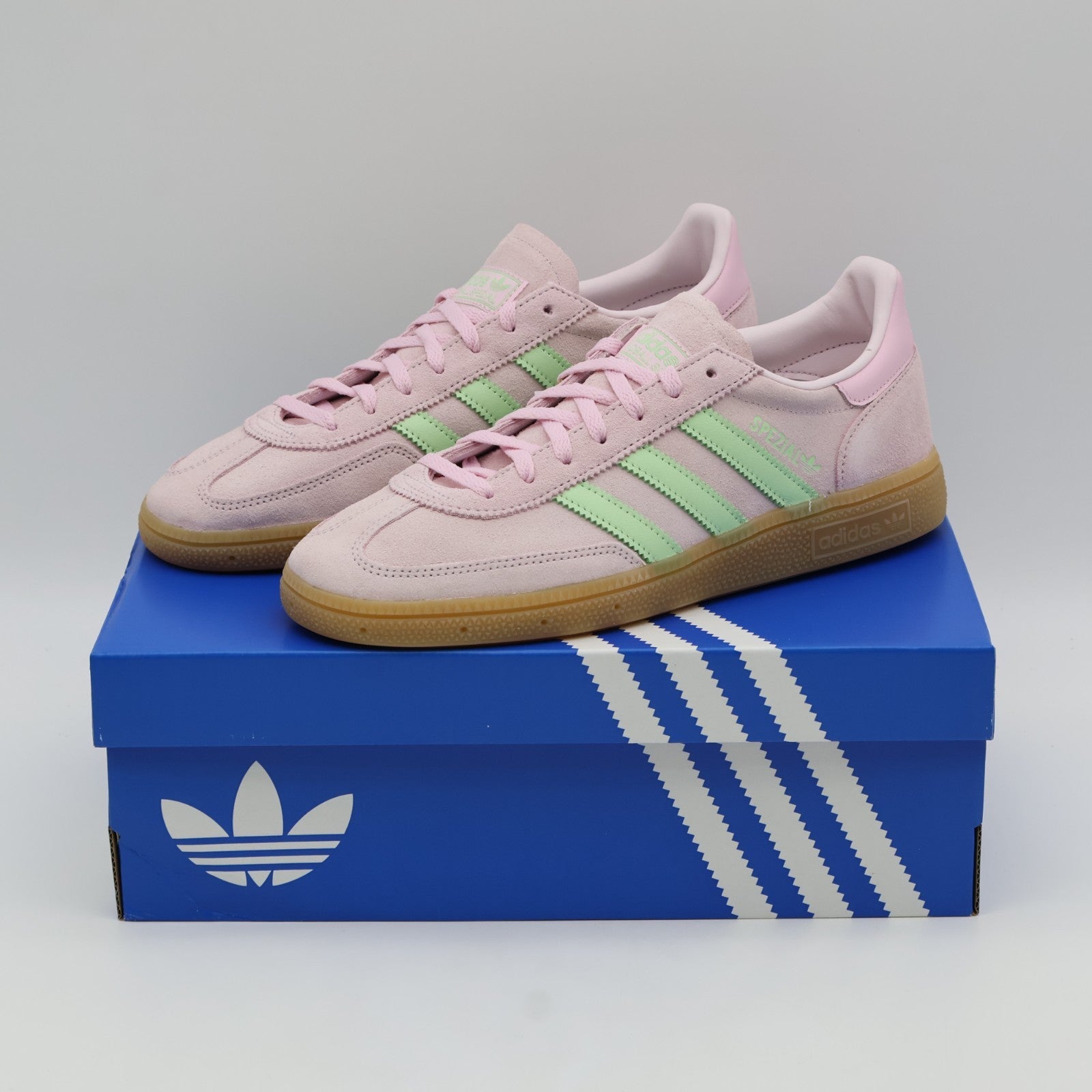 JR3640 adidas Originals  Handball Spezial Almost Pink Semi Green Spark (Women's)