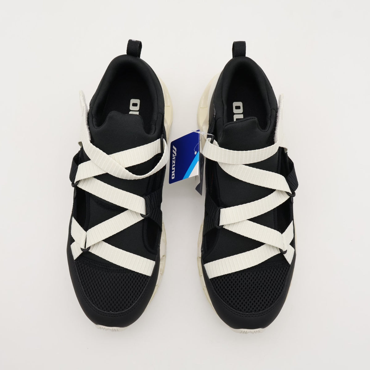 D1GA251901 Mizuno Wave Prophecy Strap Black White (Men's)