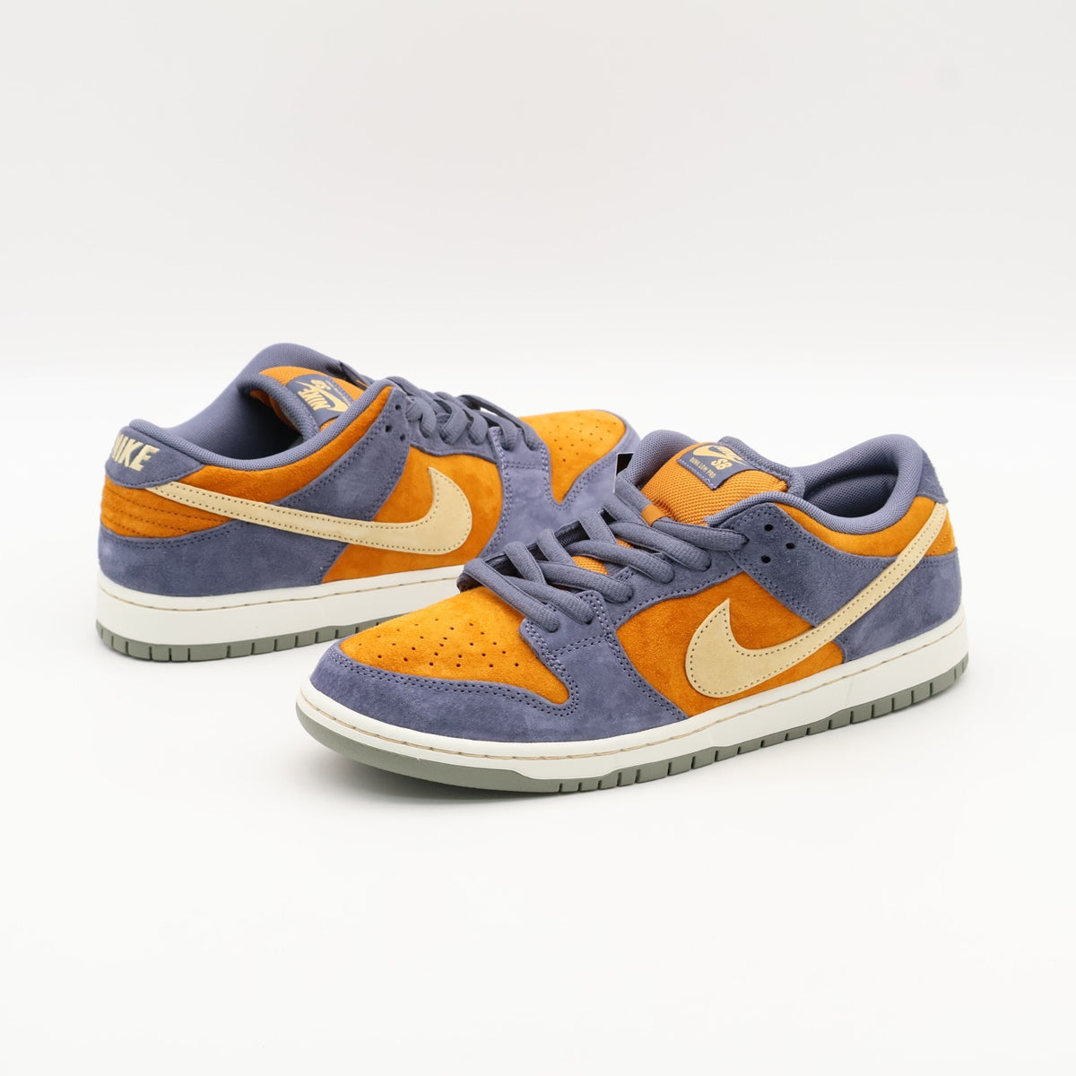 HF3063-002 Nike SB Dunk Low Pro Light Carbon and Monarch (Men's)