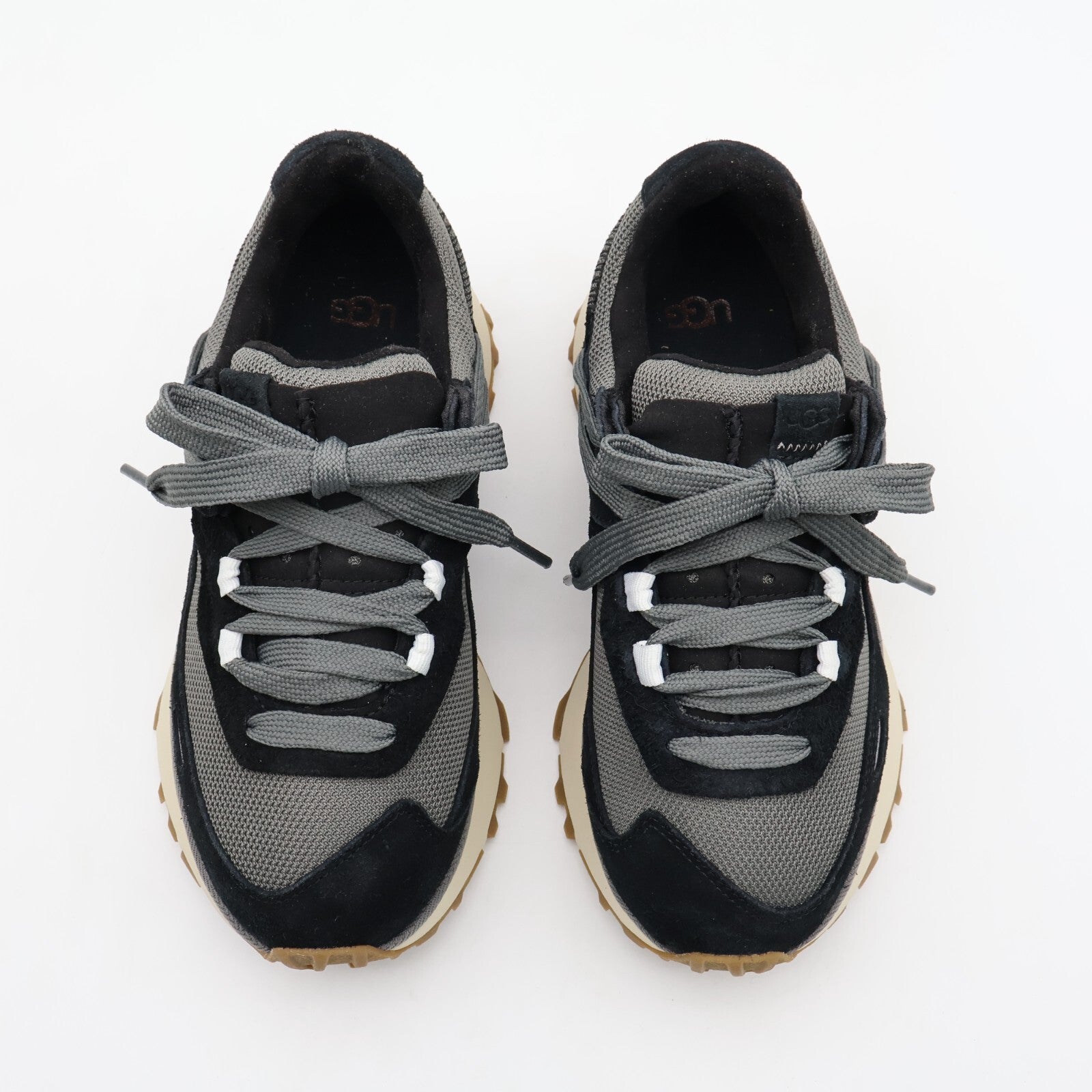 1167491-BLK UGG RETROFI LOW BLACK (Women's)