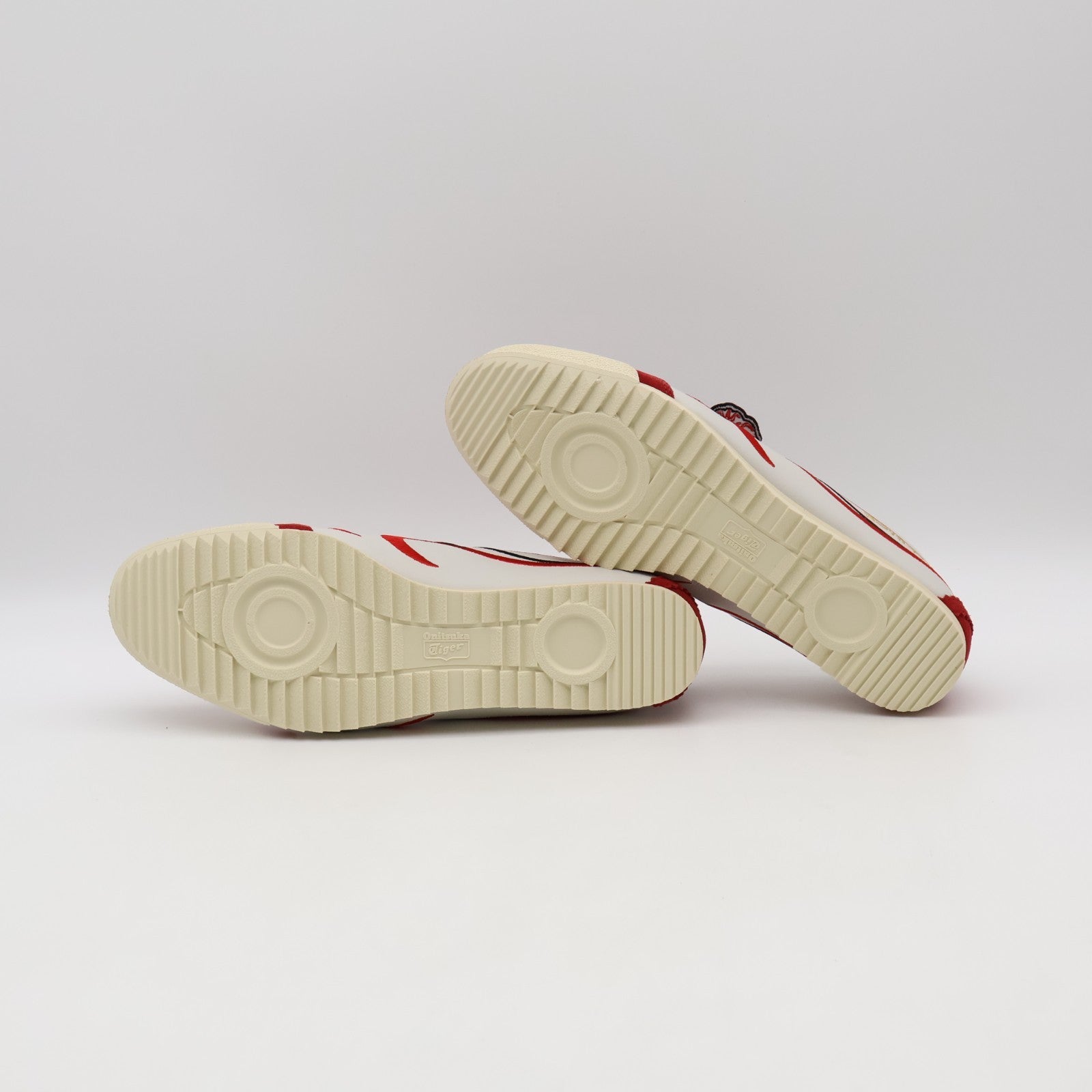 1181A370-100 Onitsuka Tiger NIPPON MADE Mexico 66 Deluxe White Red (Men's)