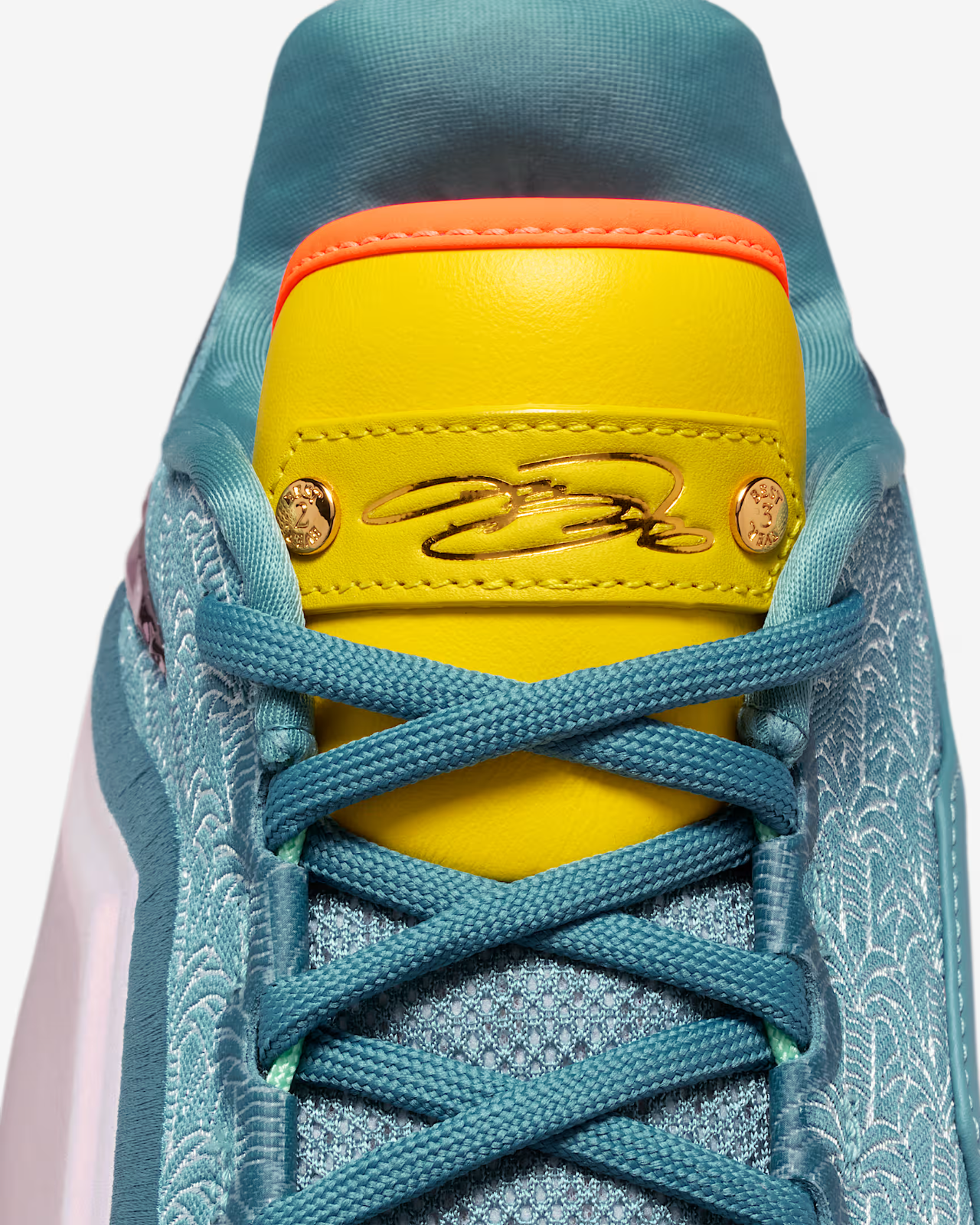 IH1514-001 Nike LeBron 23 Miami Twice IH1513-001 (Men's)