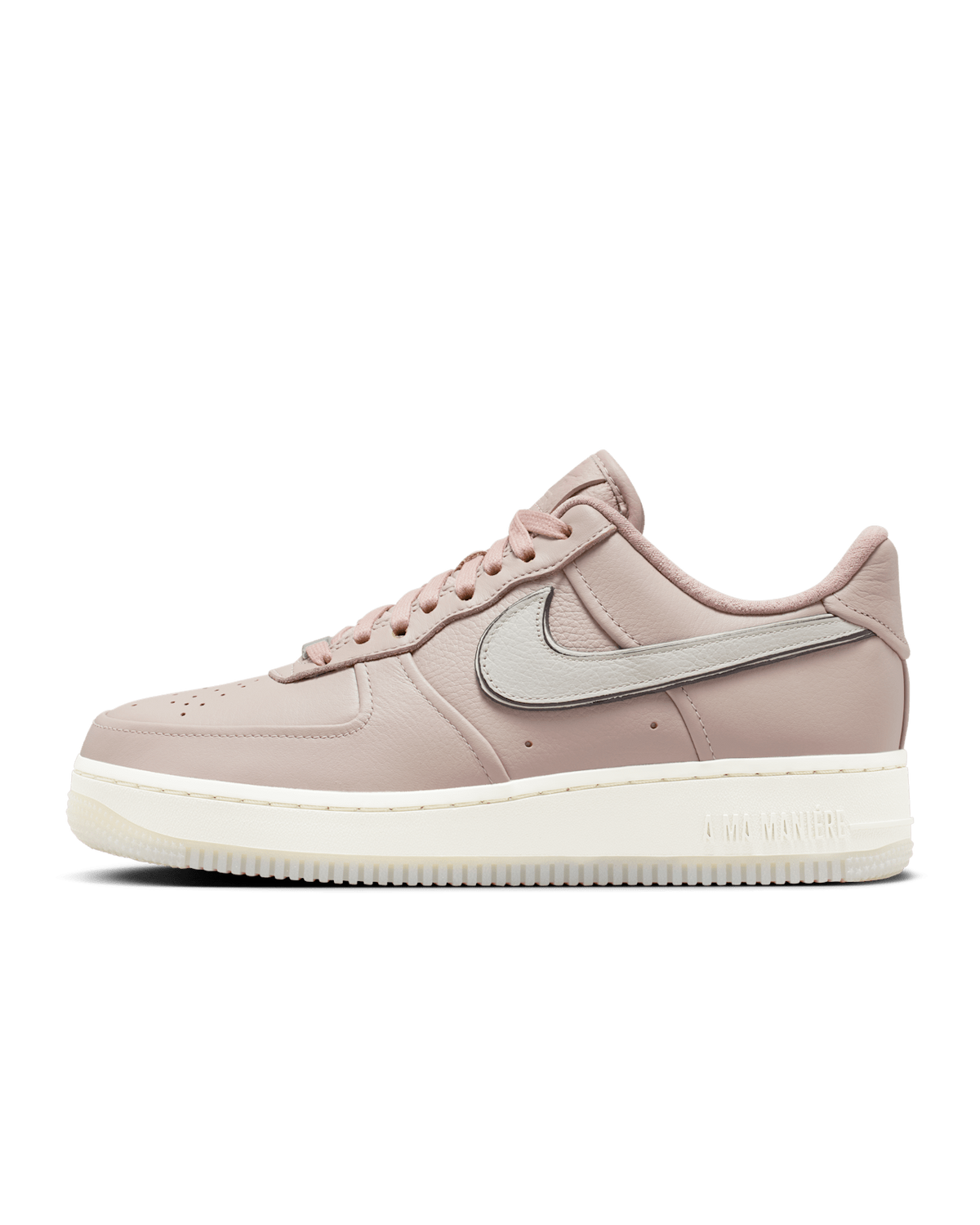 HF4084-200 A Ma ManiÃ©re Ã Nike Air Force 1 Low '07 (Women's)
