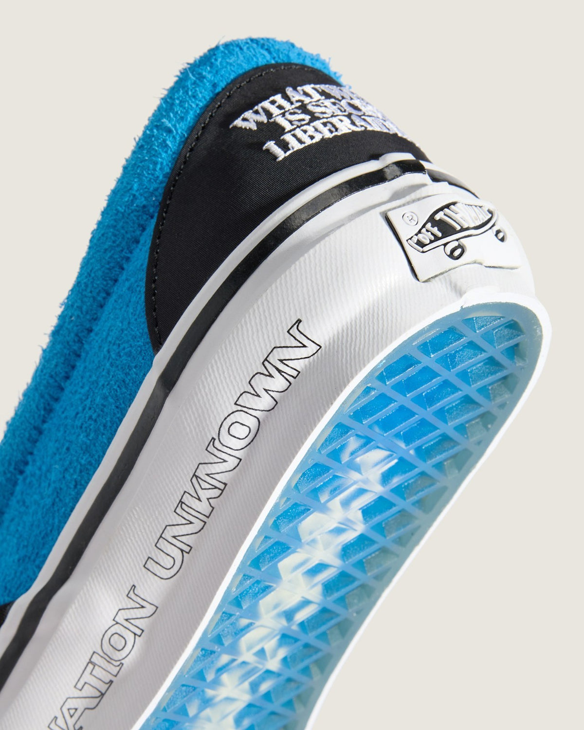 VN000ZACFW0 Liberaiders Ã Vans Premium Classic Slip-On 98 (Men's)