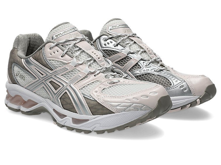 1203A543-114 Asics Gel-Nimbus 10.1 "Cream/Pink Cloud" (Men's)
