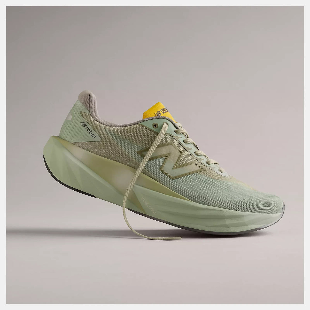 MFCXTD5 New Balance FuelCell Rebel V5 (Men's)