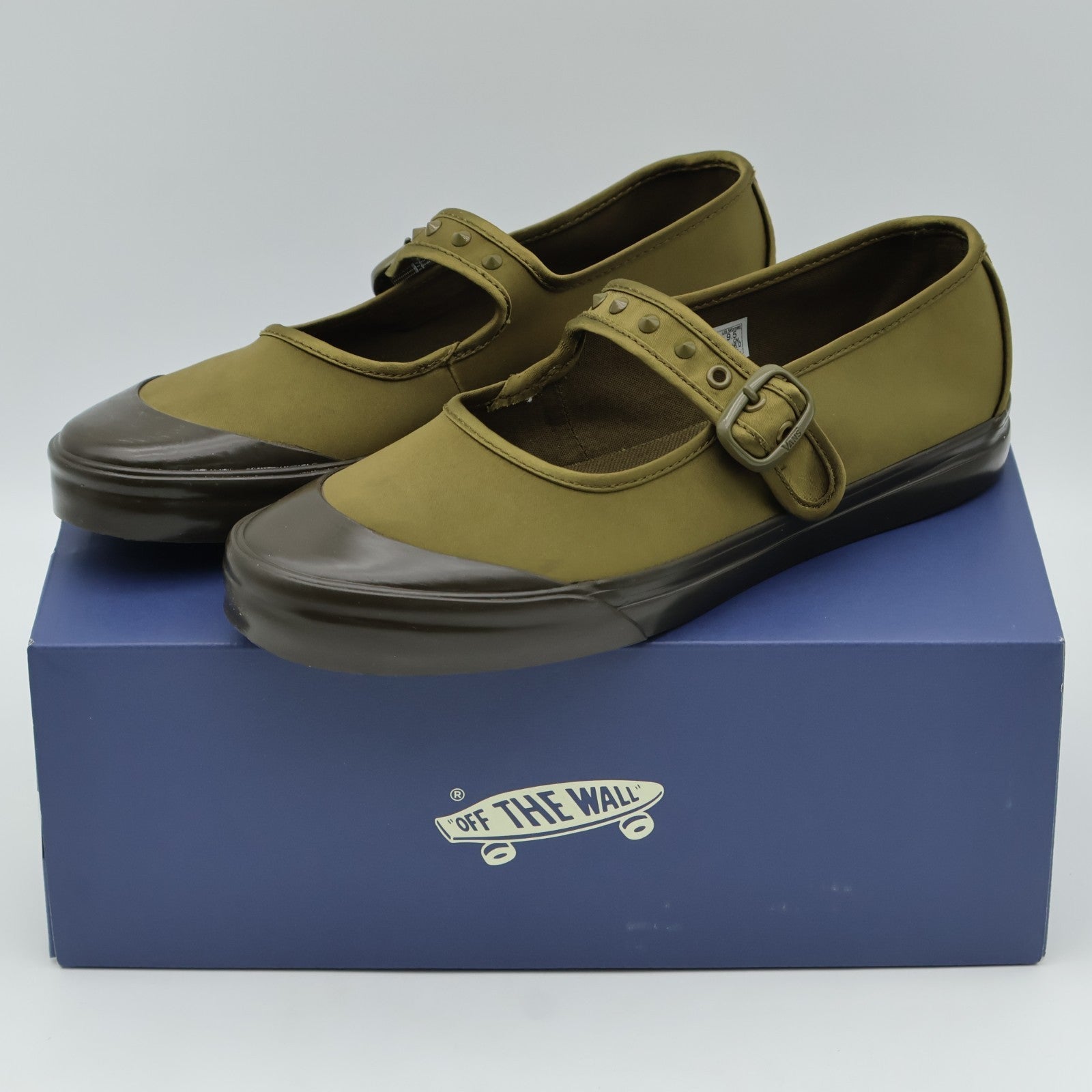 VN000D34DFQ Vans PREMIUM MARY JANE LOWPRO STUDS OLIVE (Men's)