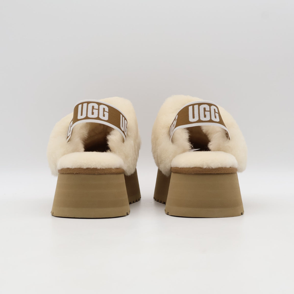 1113474-CHE UGG FUNKETTE CHESTNUT