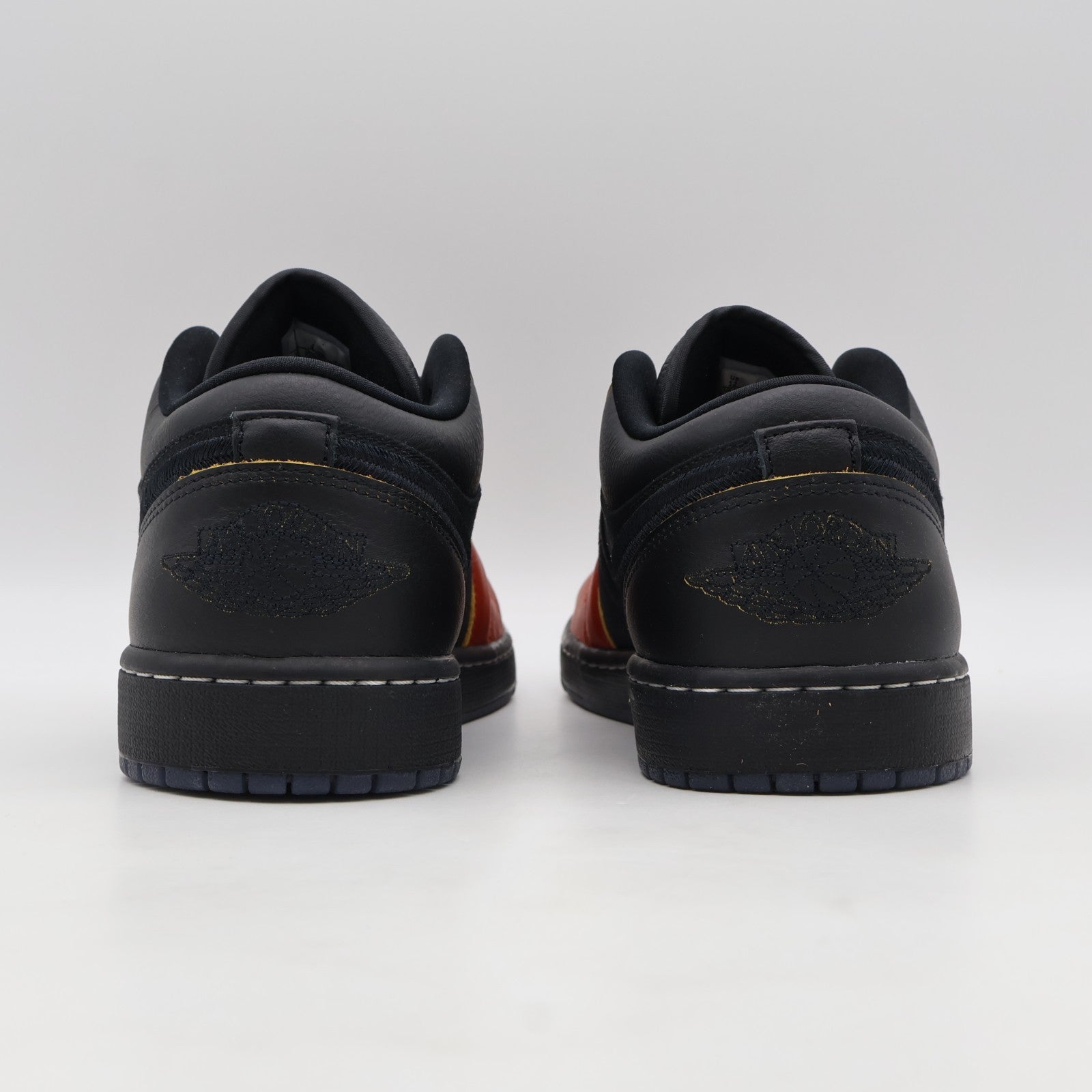 IQ3460-010 Nike Air Jordan 1 Low SE Lucky Cat (Men's)