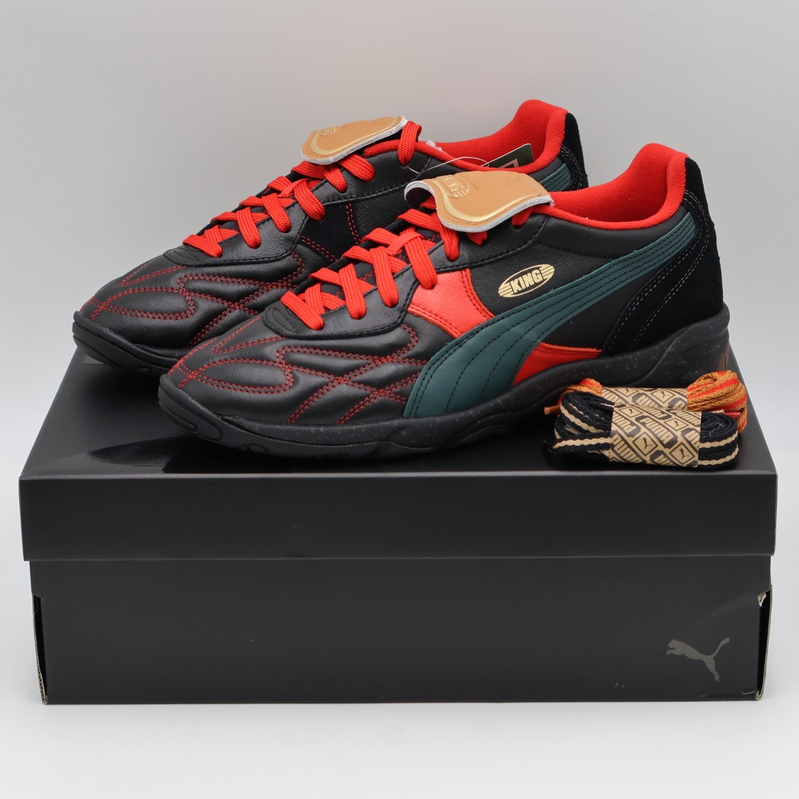 404820-01 magforlia Puma King Indoor PUMA Black (Men's)